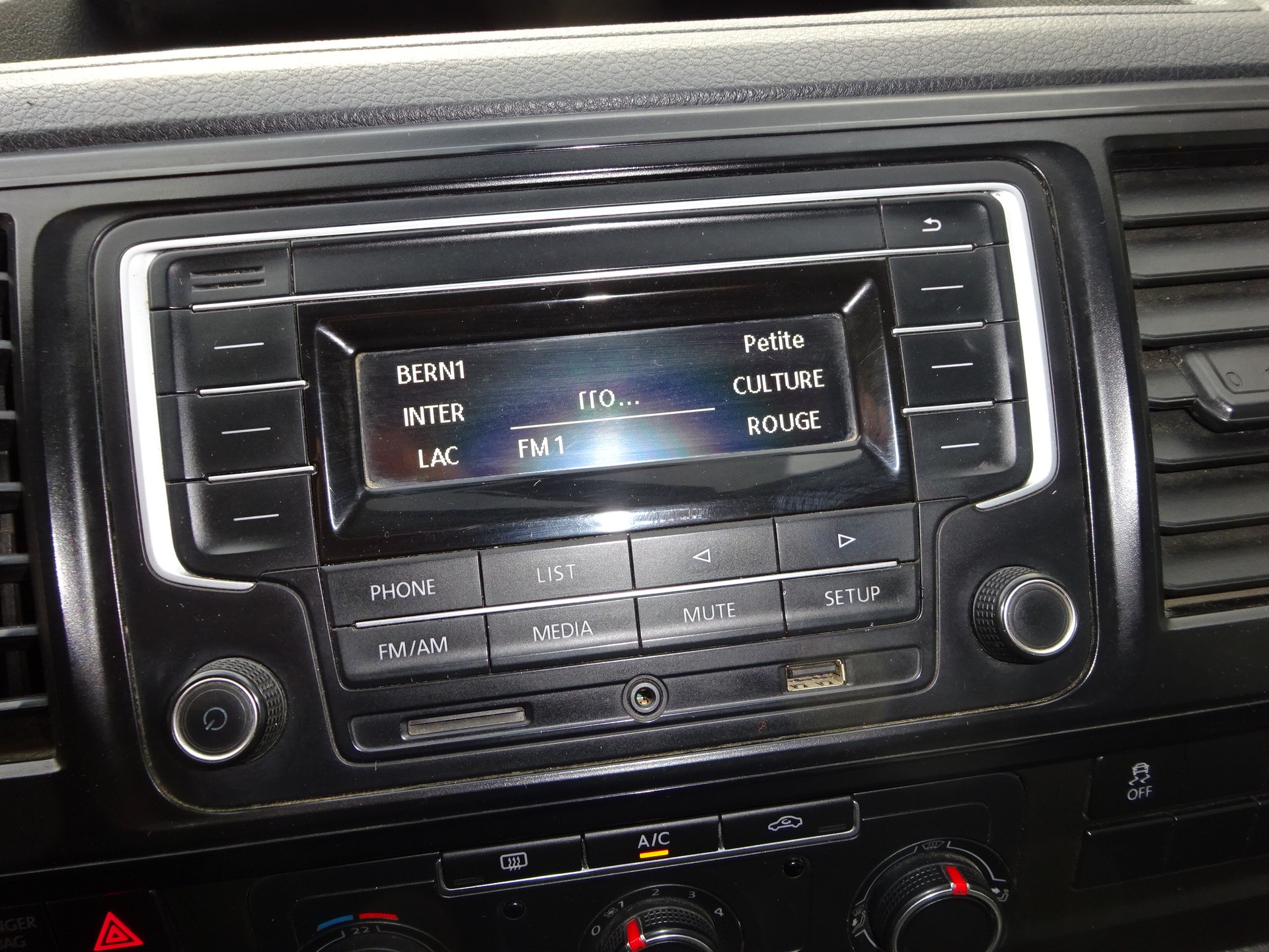 VW T6 2.0 TDI 4Motion-image-8