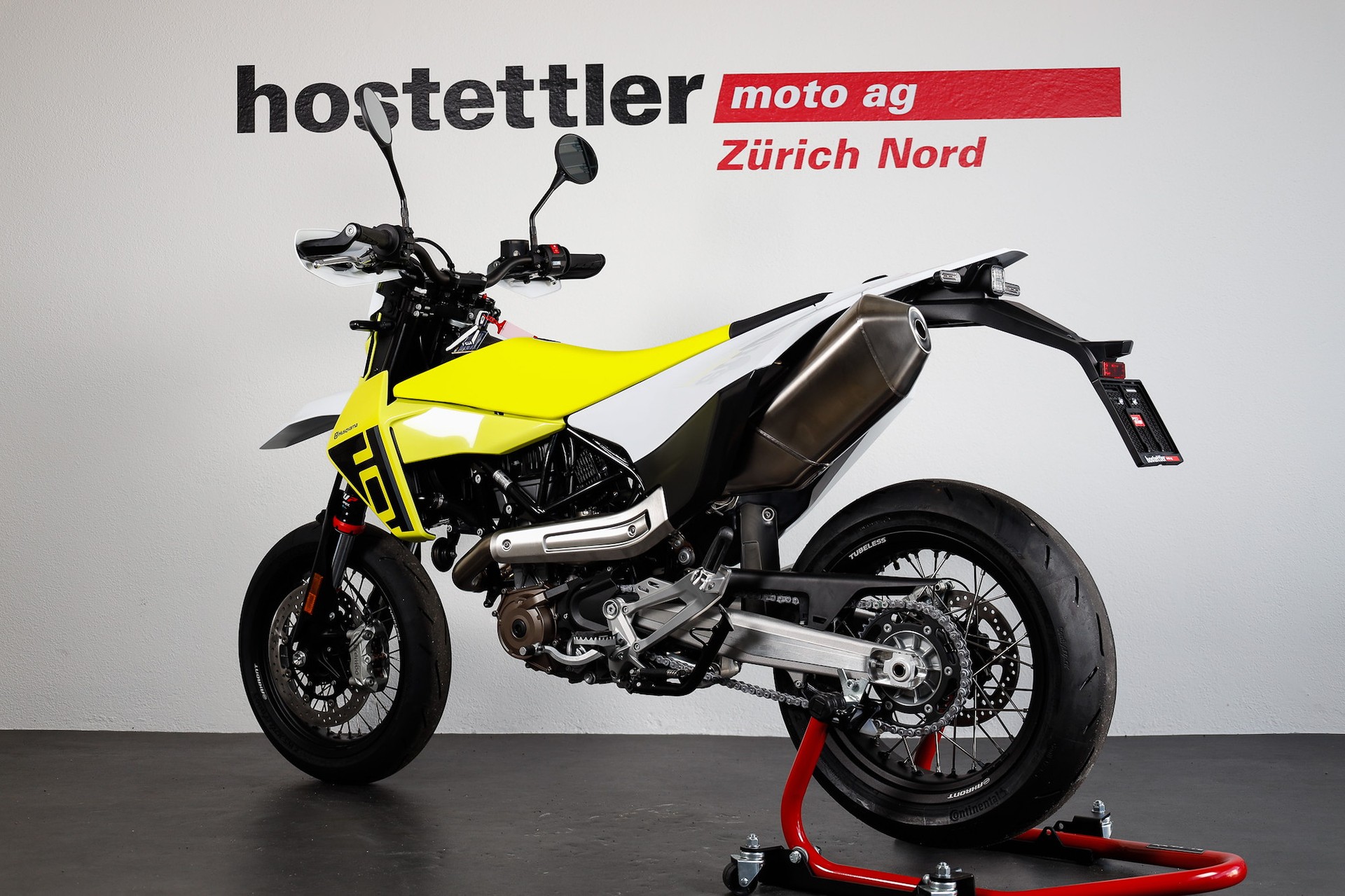 HUSQVARNA 701 Supermoto-image-3
