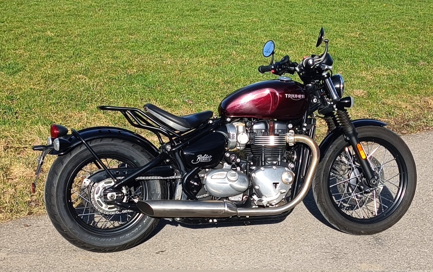 TRIUMPH Bonneville 1200 Bobber ABS-image-2