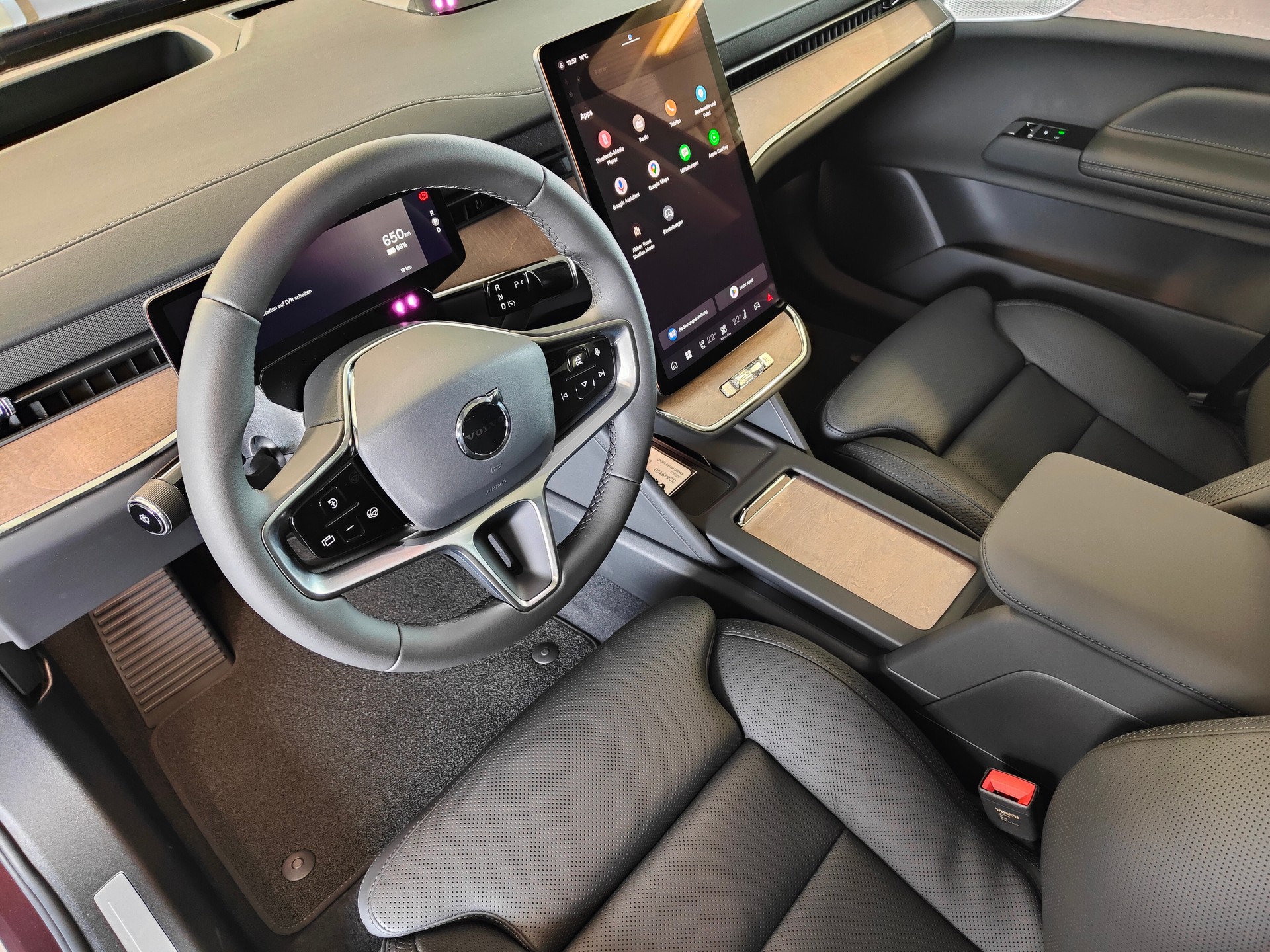 VOLVO ES90 Single 88 kWh Ultra-image-9