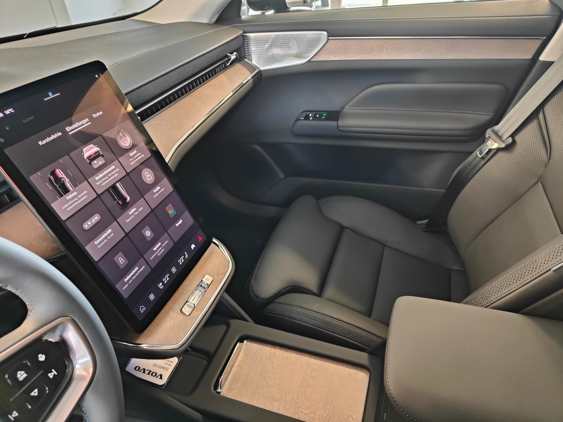VOLVO ES90 Single 88 kWh Ultra-image-13