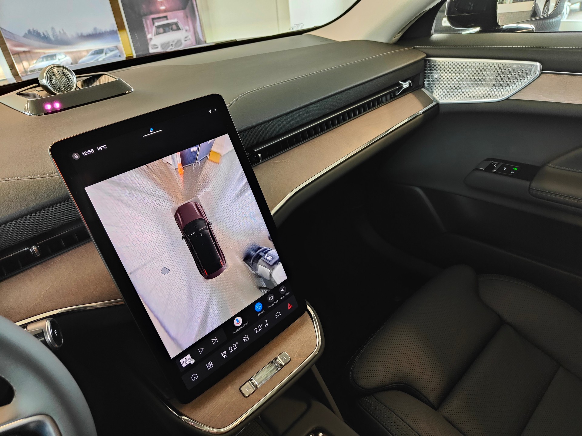 VOLVO ES90 Single 88 kWh Ultra-image-12