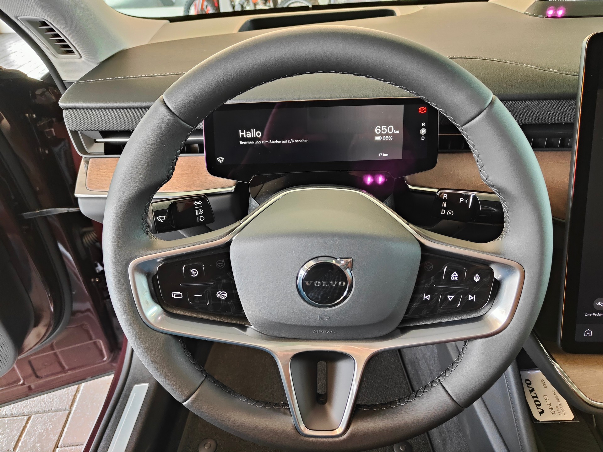 VOLVO ES90 Single 88 kWh Ultra-image-11