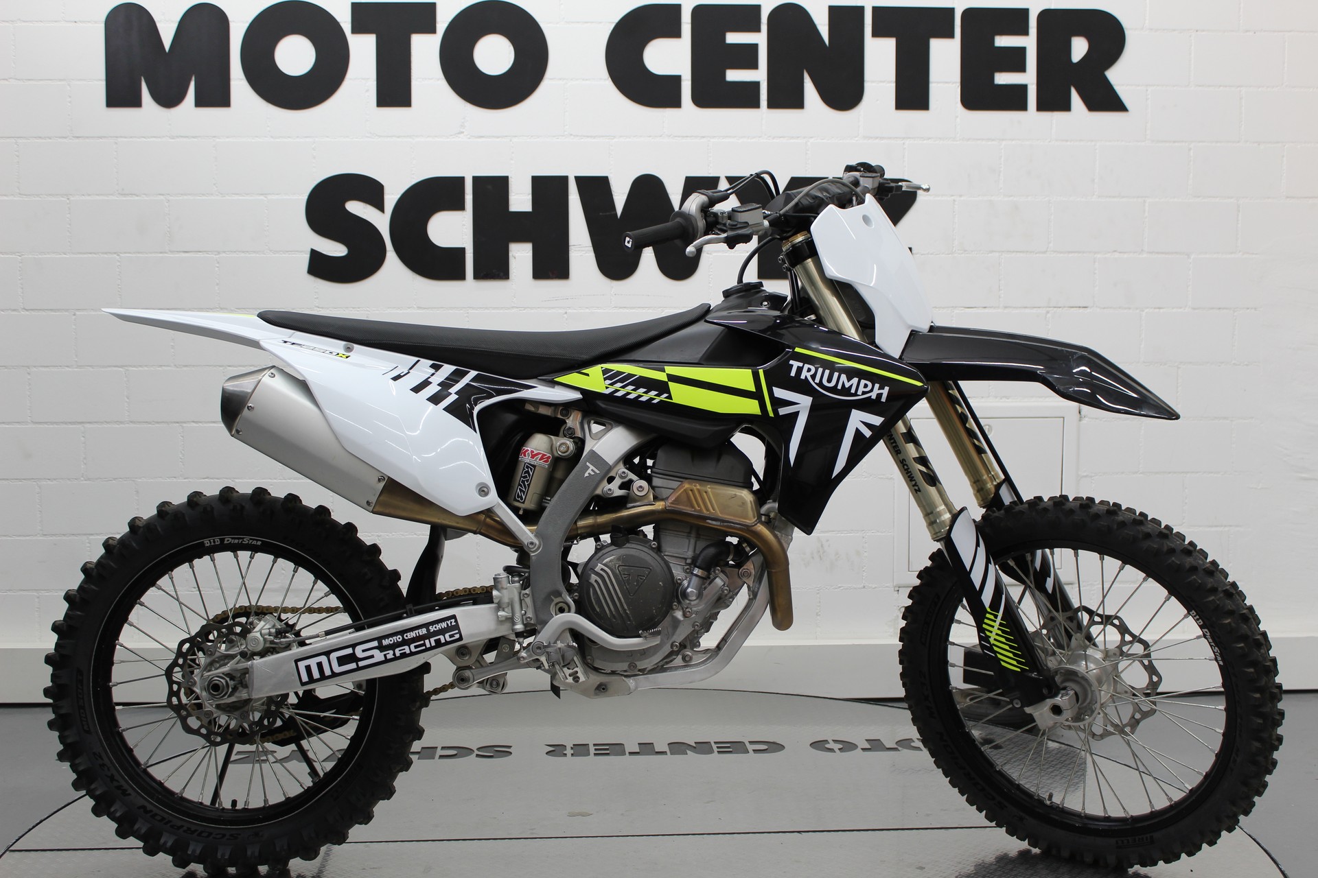 TRIUMPH TF-250 X-image-2
