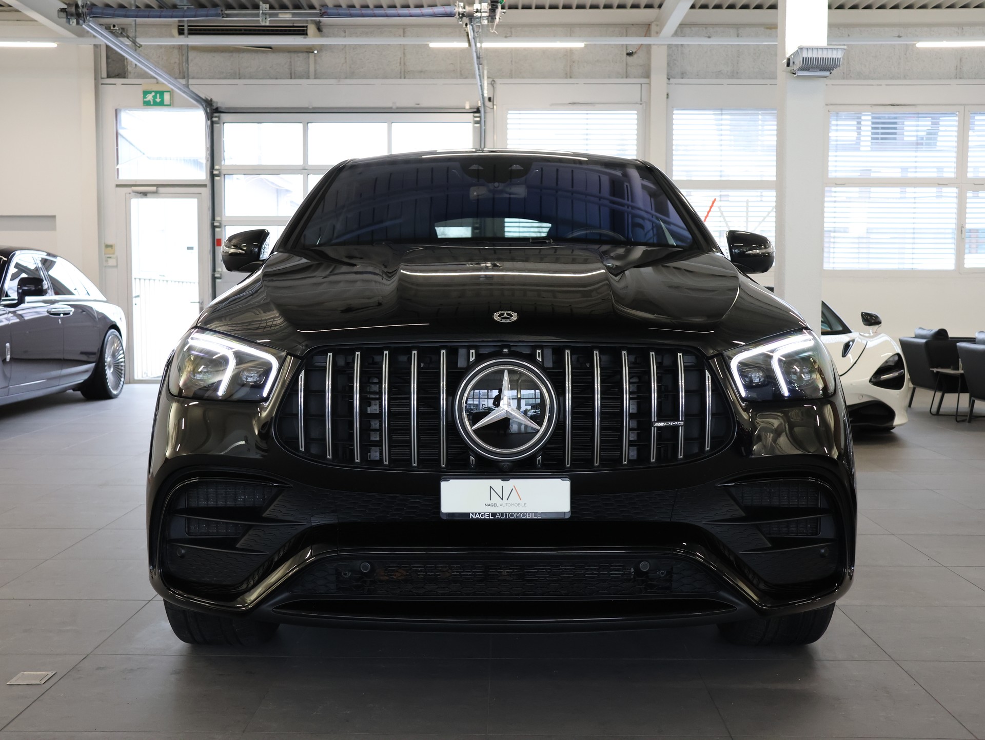 MERCEDES-BENZ GLE Coupé 63 S AMG 4Matic+ Speedshift *Head Up Display* *Sitzheizung / Lüftung* *Mercedes Benz MSI Garantie Plus*-showroom-element-2
