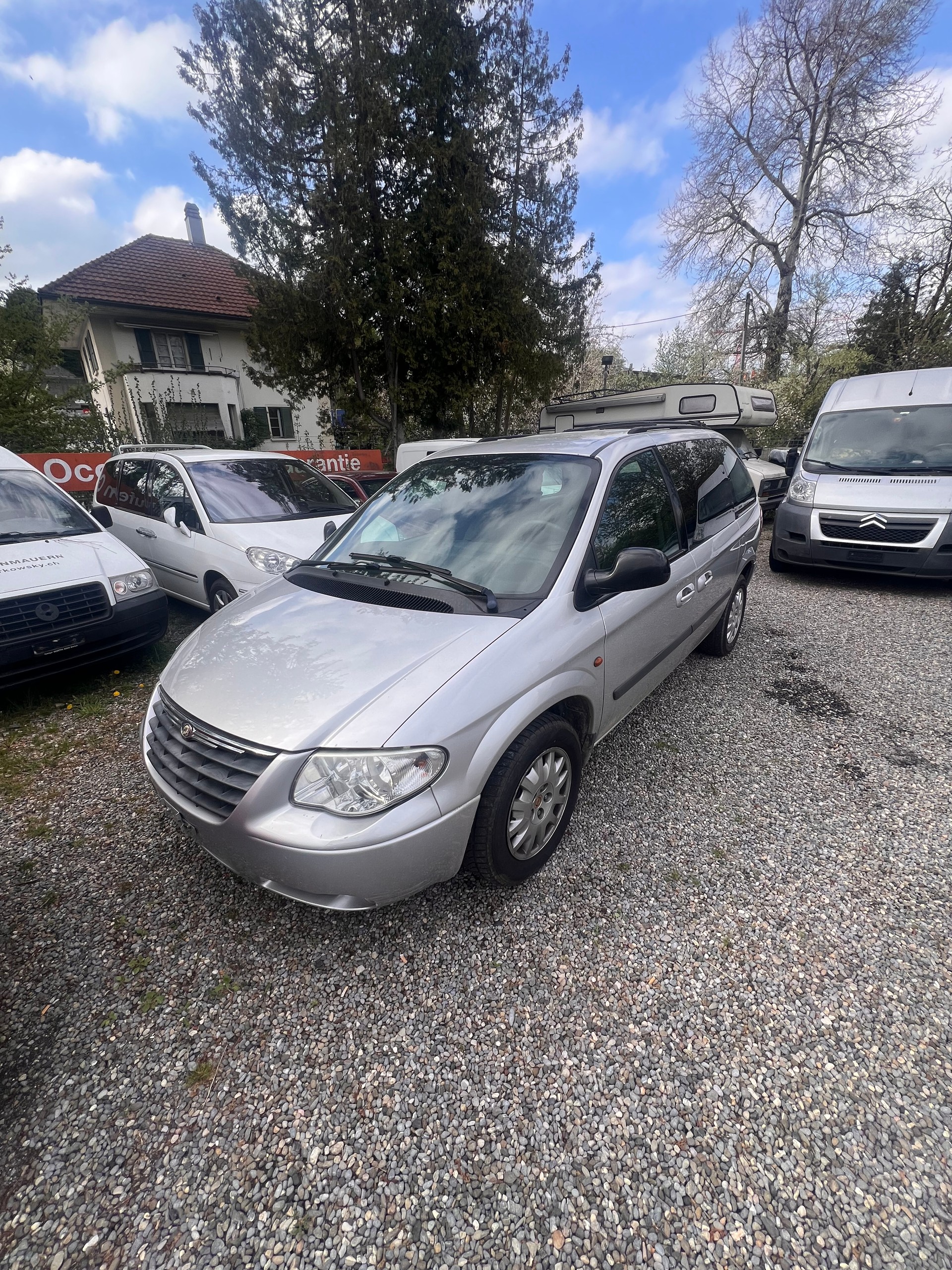 CHRYSLER Voyager 2.5 CRD SE-showroom-element-1