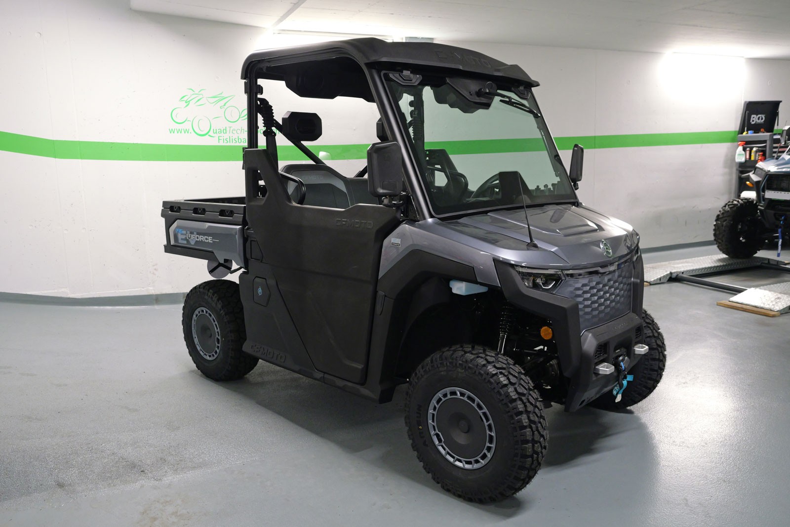 CF MOTO UFORCE U6 EV-image-0