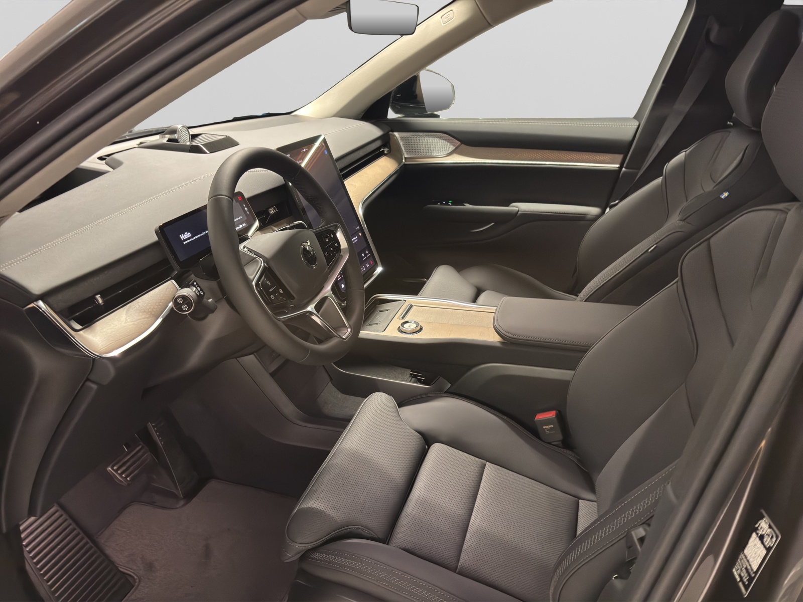 VOLVO EX90 Twin Ultra AWD-showroom-element-3