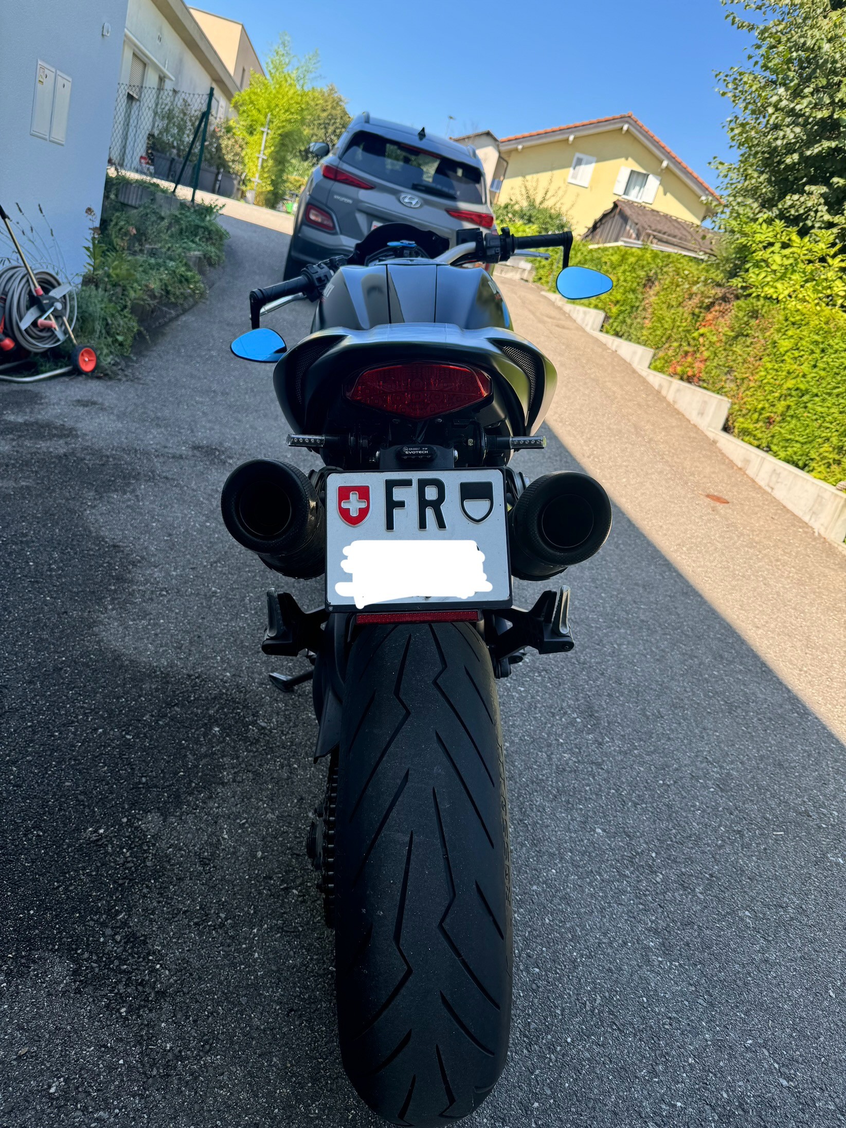 DUCATI Monster 796M ABS-image-2