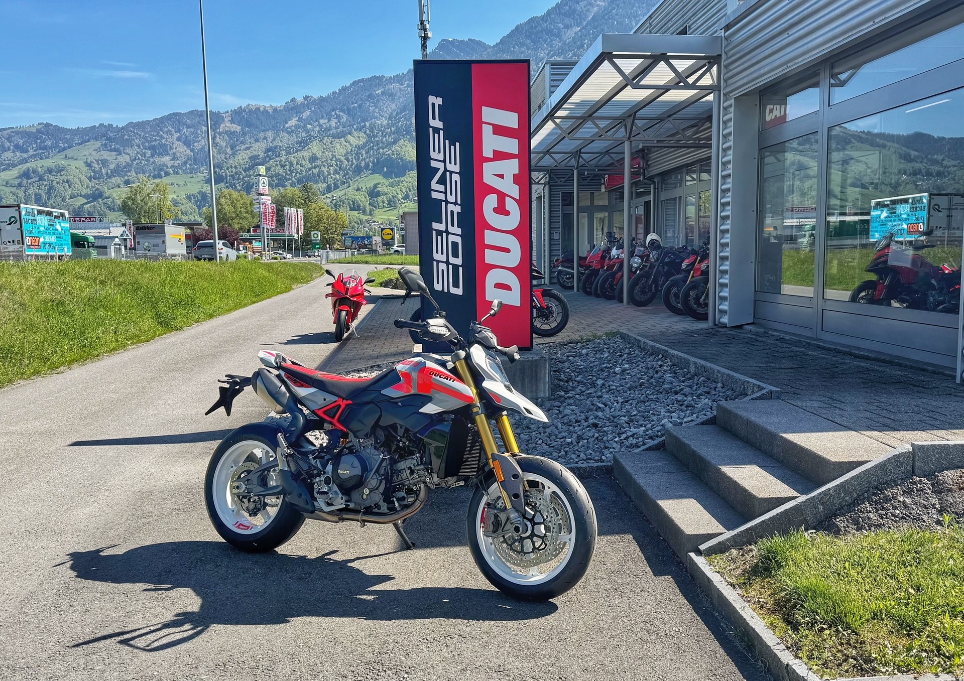 DUCATI Hypermotard V2 SP (35kW)