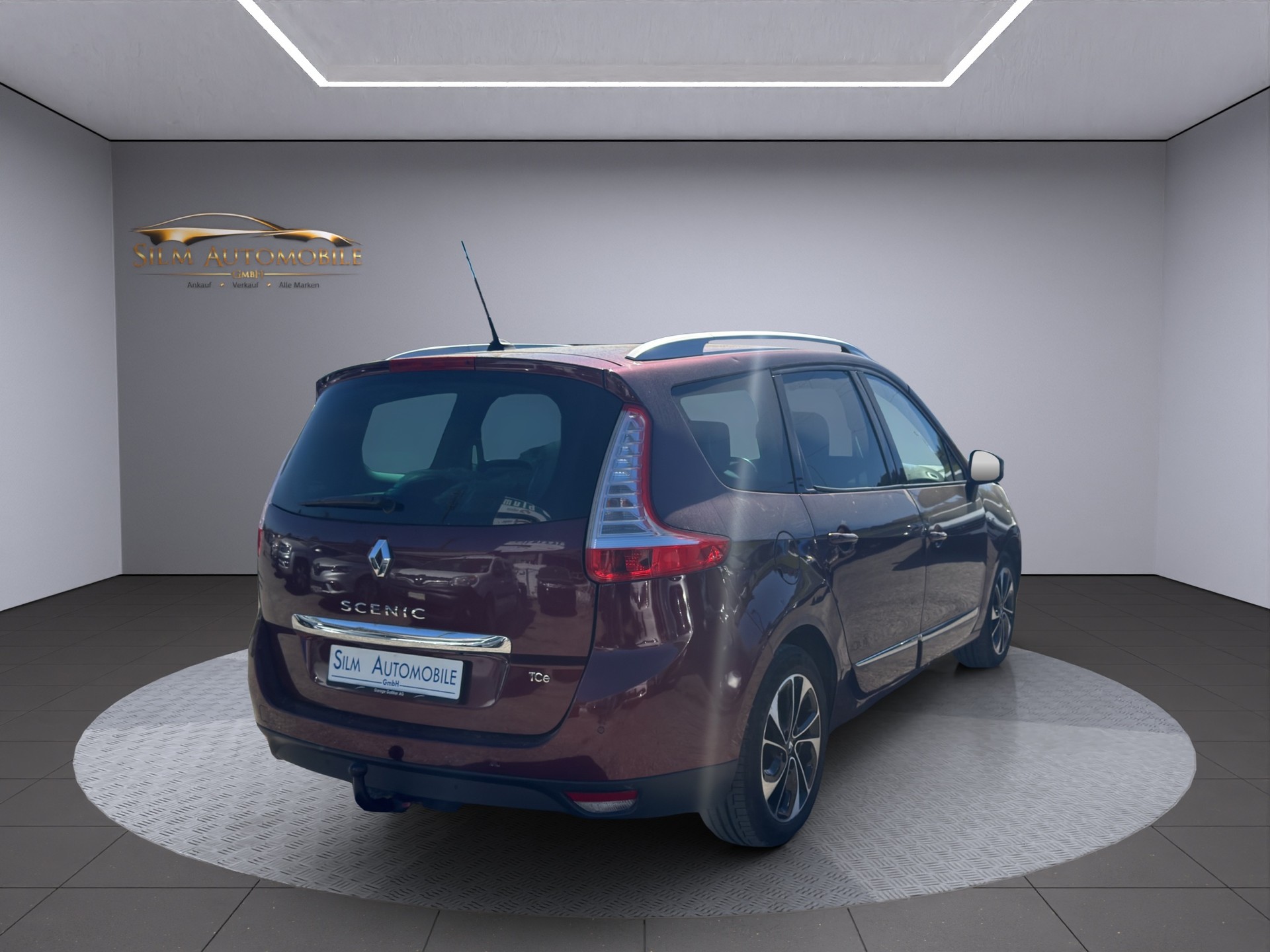 RENAULT Grand Scénic 1.2 16V Turbo Bose-image-6