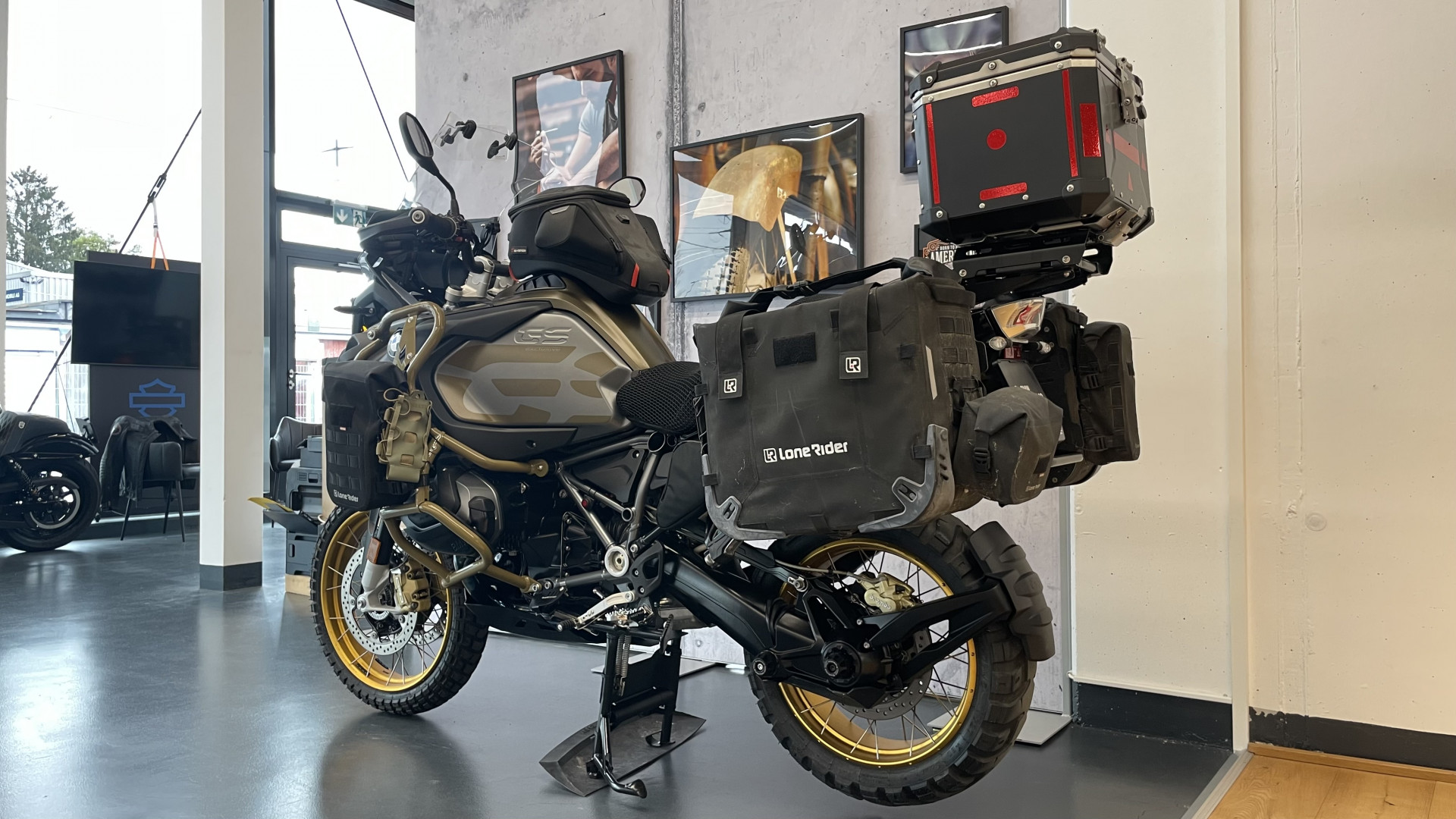 BMW R 1250 GS Adventure Exclusive Kunden Auftrag!! Kein Eintausch möglich!!-image-5