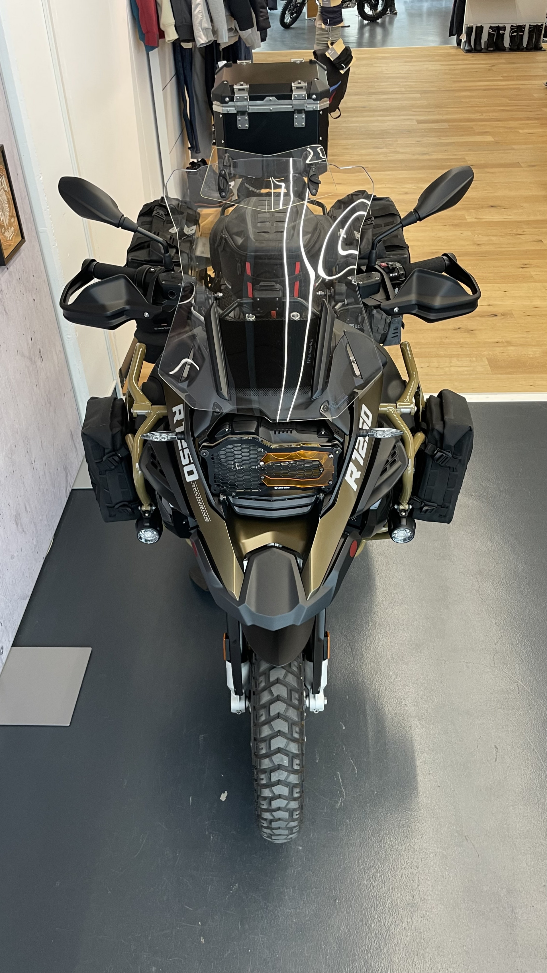 BMW R 1250 GS Adventure Exclusive Kunden Auftrag!! Kein Eintausch möglich!!-image-6