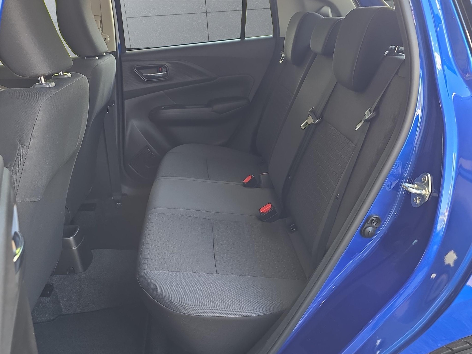 SUZUKI Swift 1.2 Sakura Top Hybrid 4x4-image-20