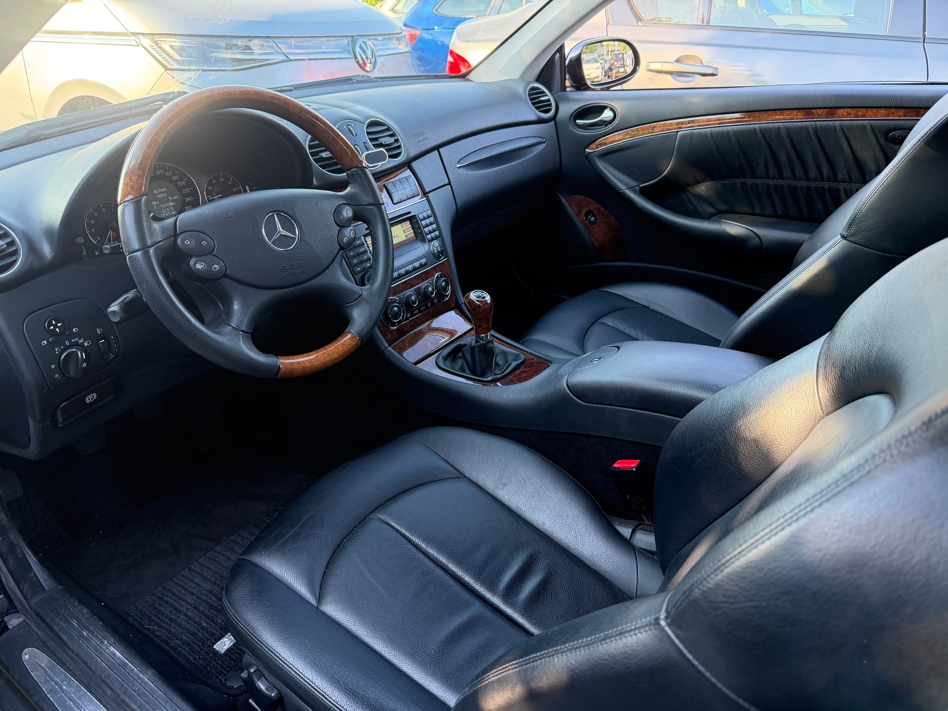 MERCEDES-BENZ CLK 200 Kompressor Elégance-image-10