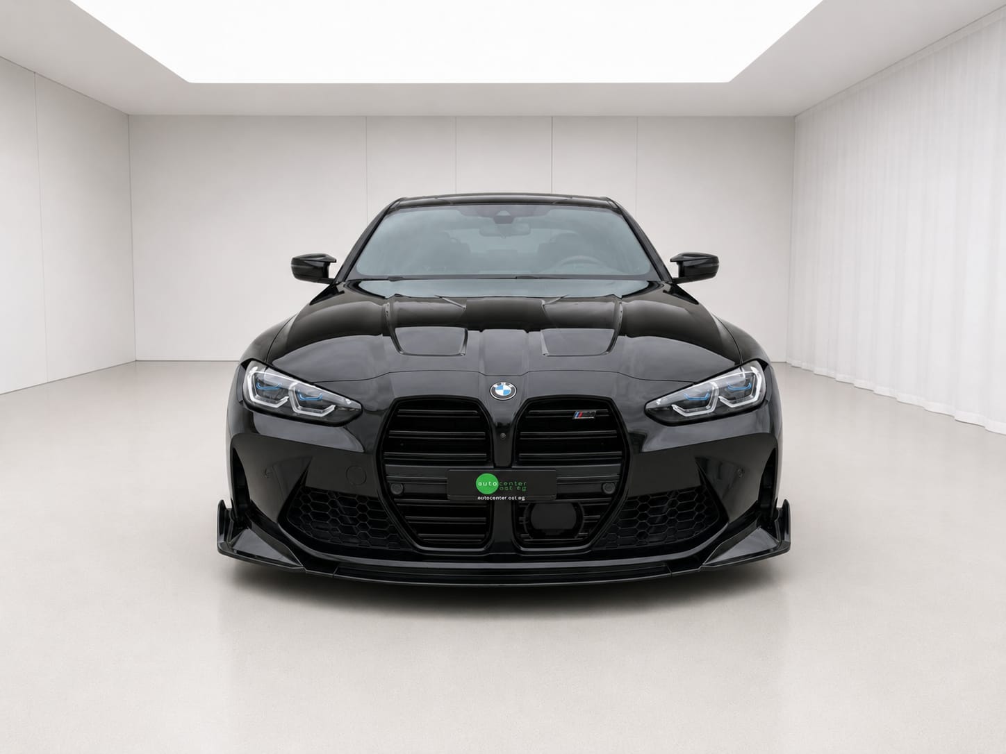 BMW M4 Coupé Competition-showroom-element-3