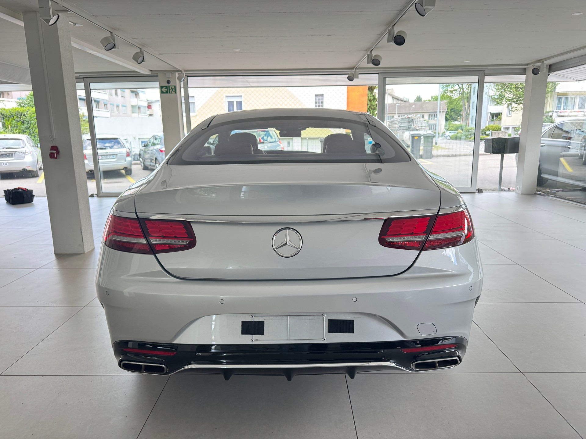 MERCEDES-BENZ S 560 4Matic 9G-Tronic-image-5