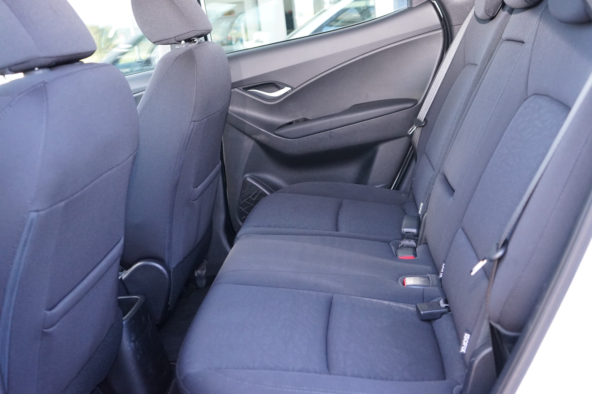 HYUNDAI iX20 1.6 Amplia Automatic-image-15