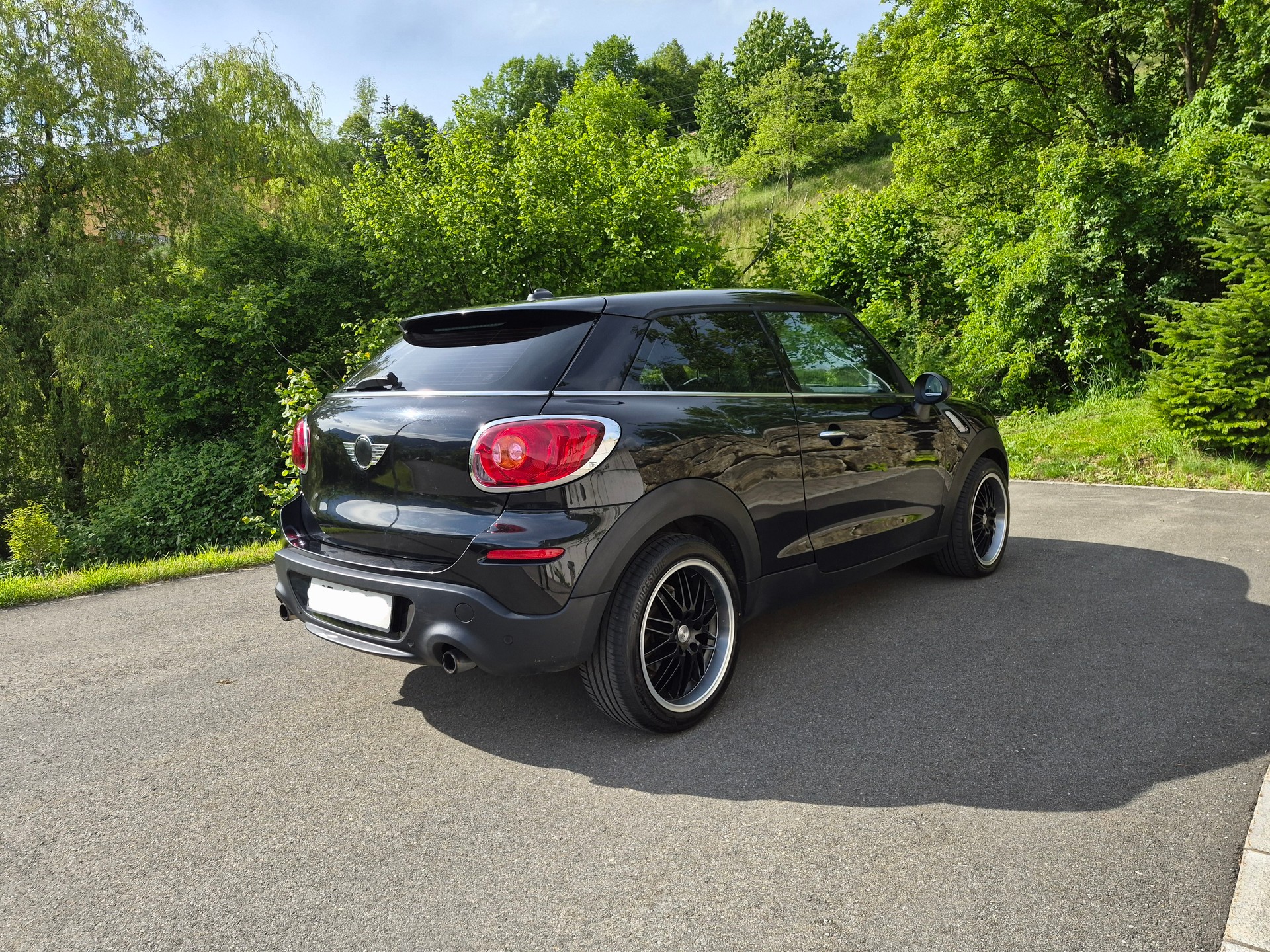 MINI 1.6i Cooper S ALL4-image-2