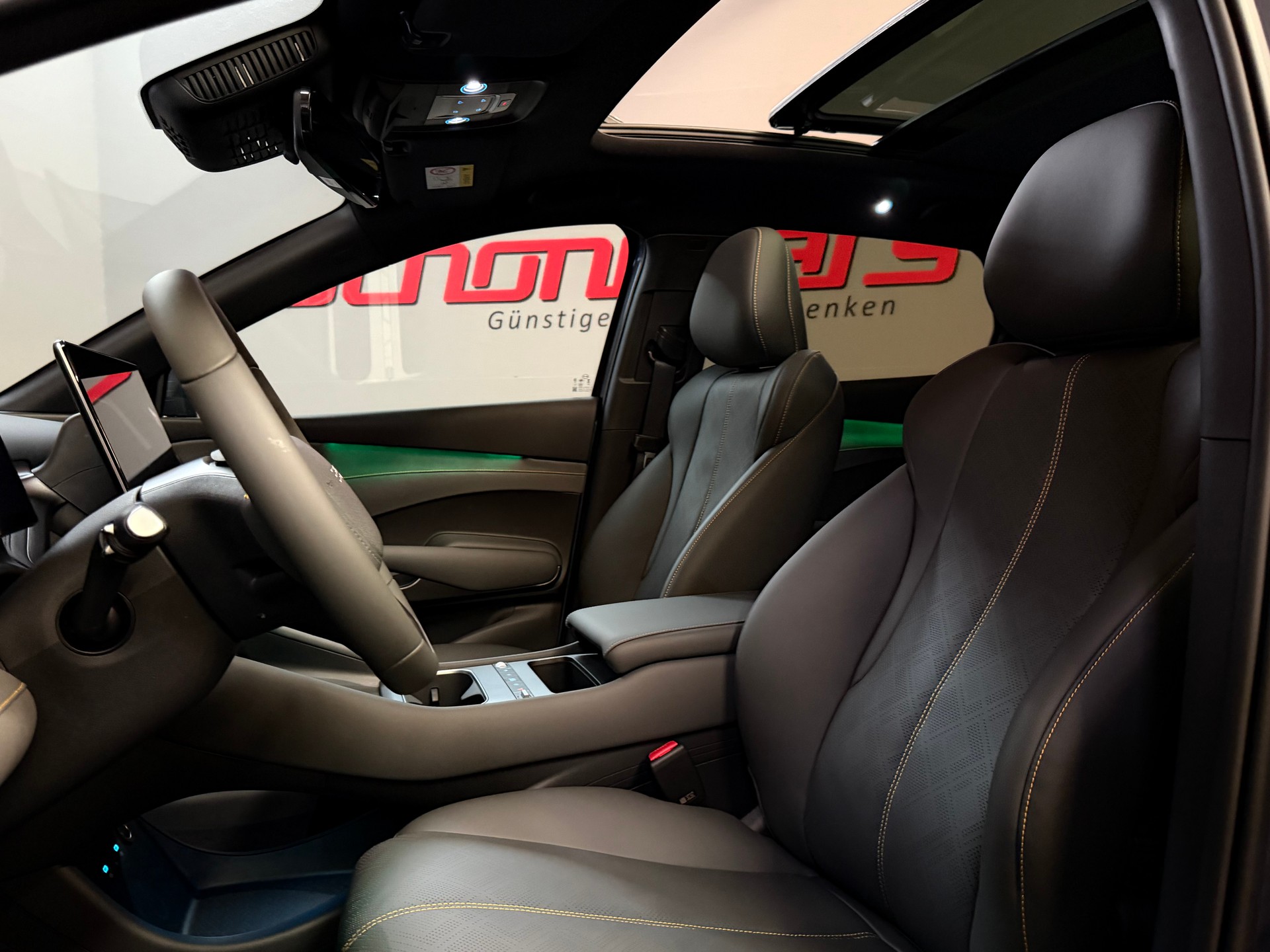 BYD Atto 3 EVO 74.8 kWh Excellence AWD-image-13