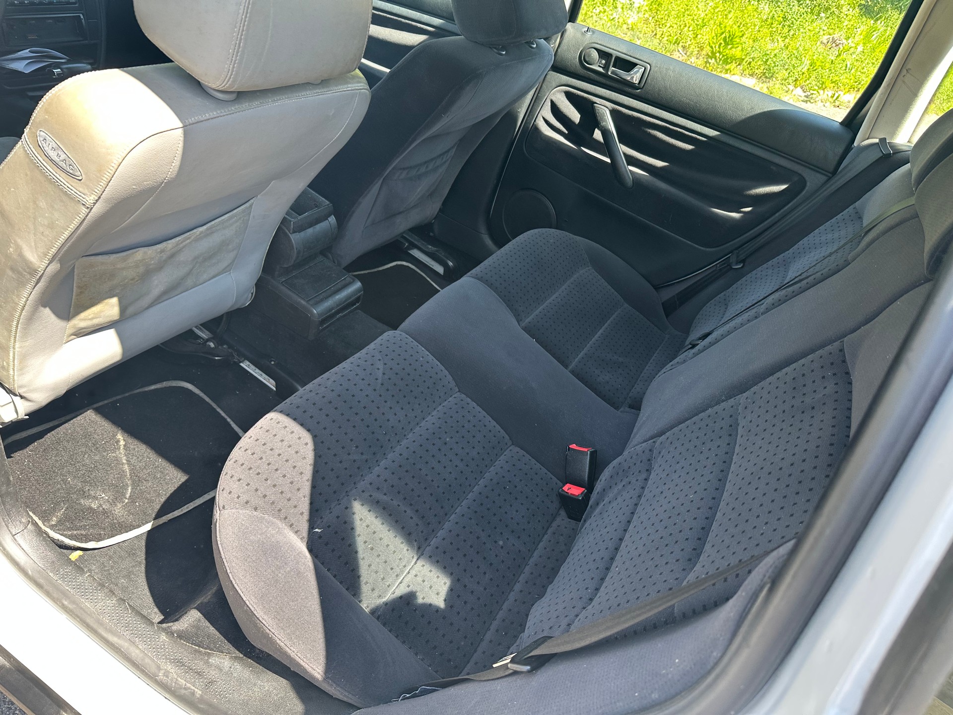 VW Passat Variant 1.8 Trendline-image-9