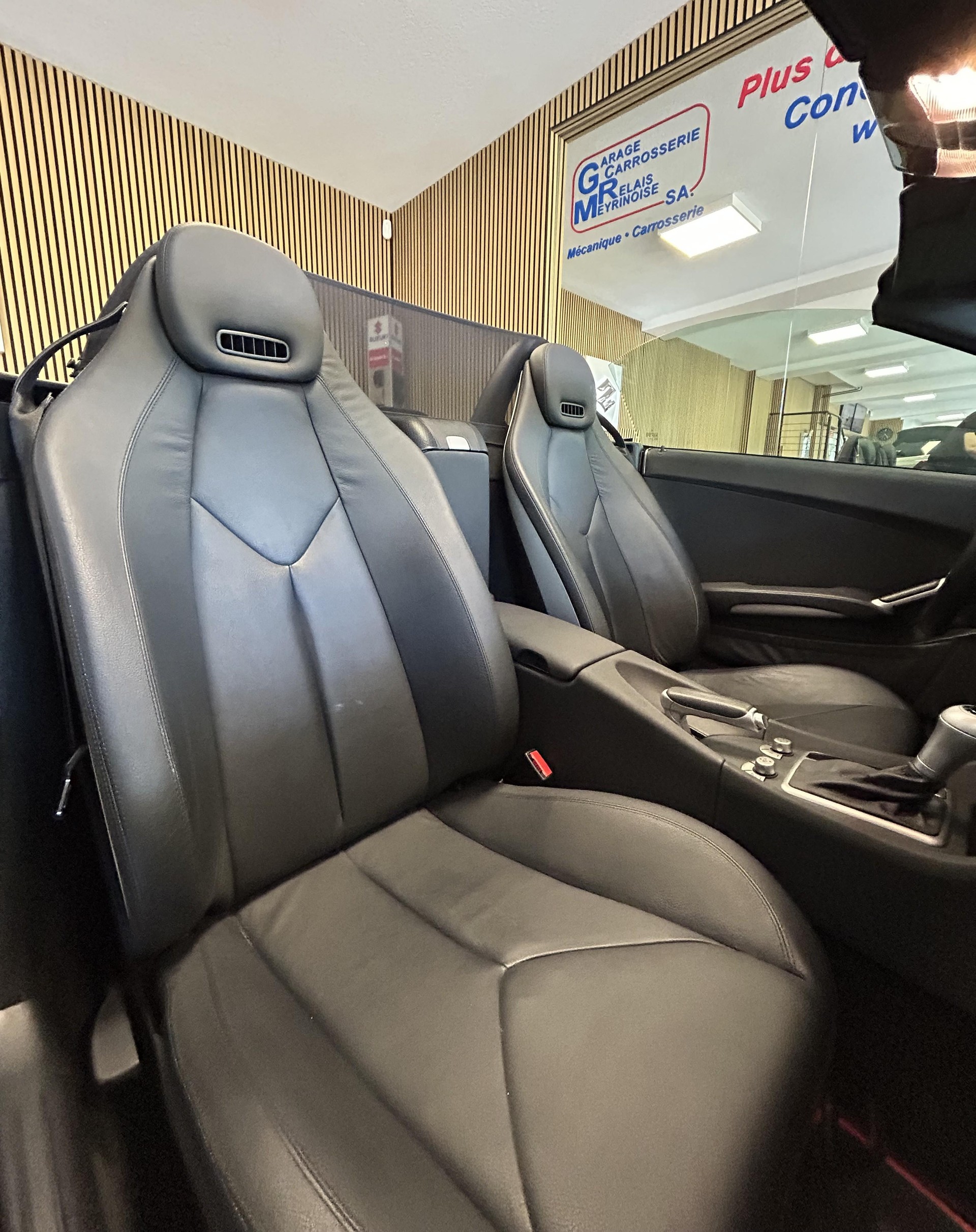 MERCEDES-BENZ SLK 200 Kompressor Cabriolet-image-19