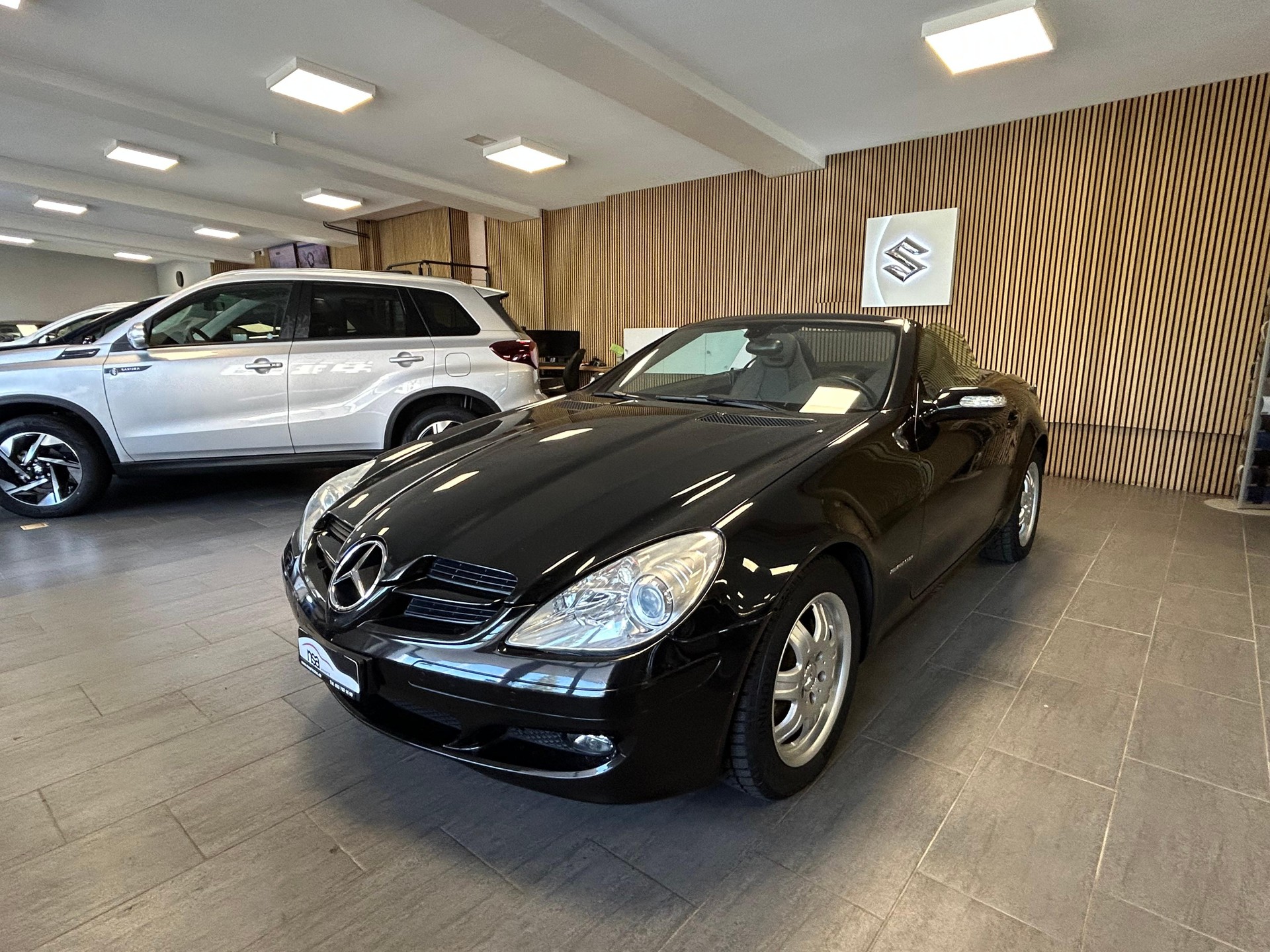MERCEDES-BENZ SLK 200 Kompressor Cabriolet-image-6