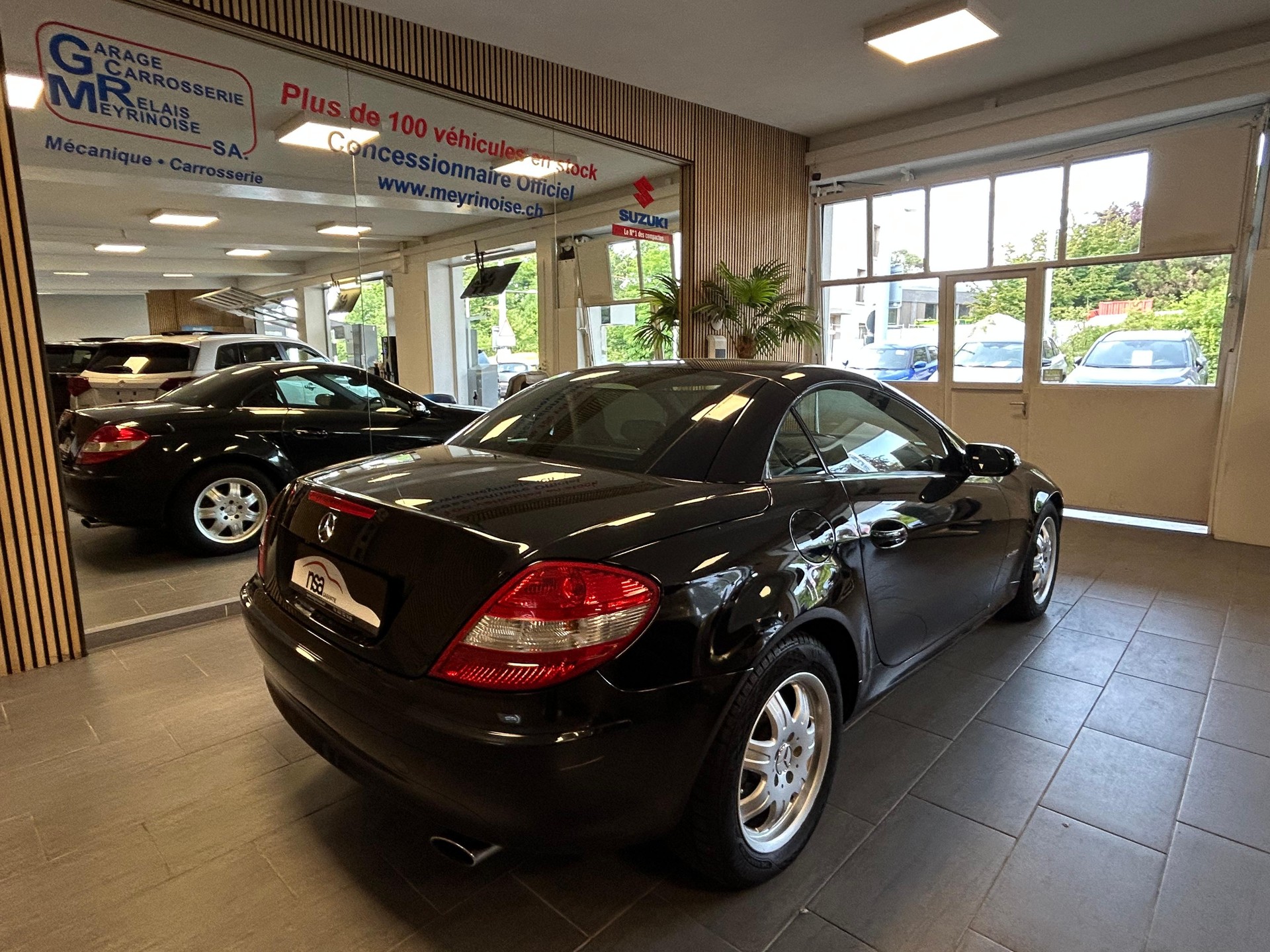 MERCEDES-BENZ SLK 200 Kompressor Cabriolet-image-11