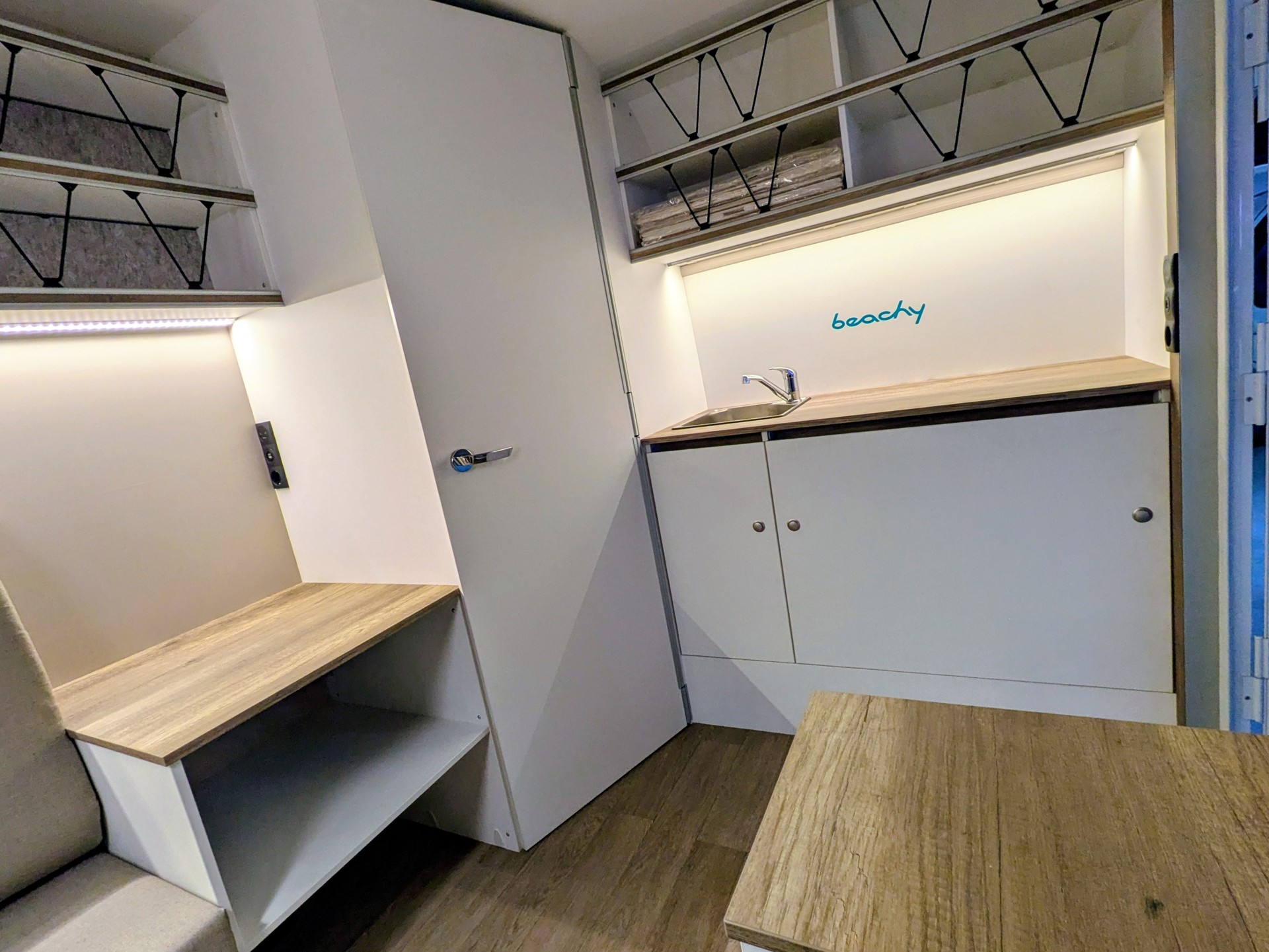 HOBBY Beachy 360-image-9