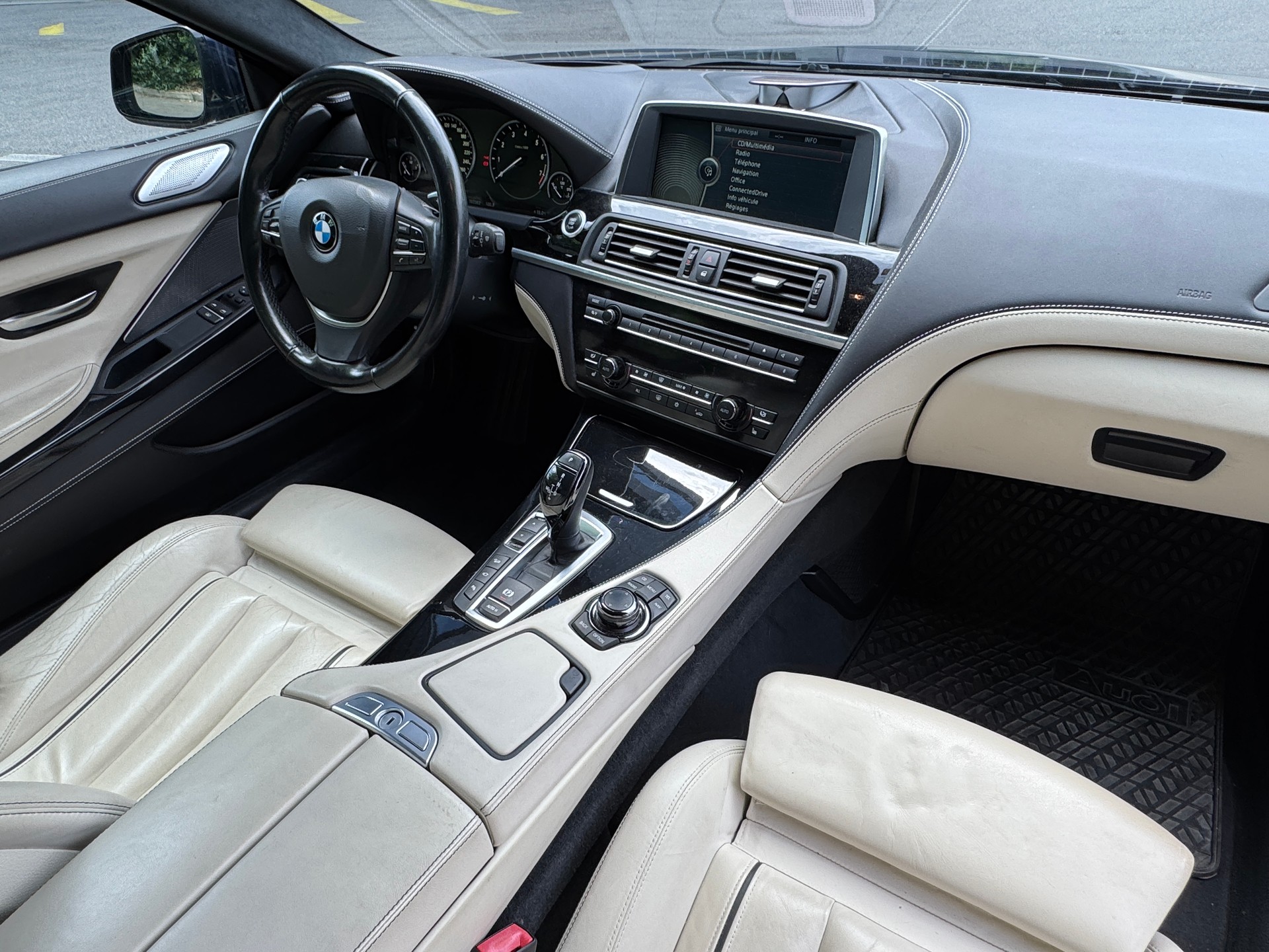 BMW 650i Coupé xDrive-image-11