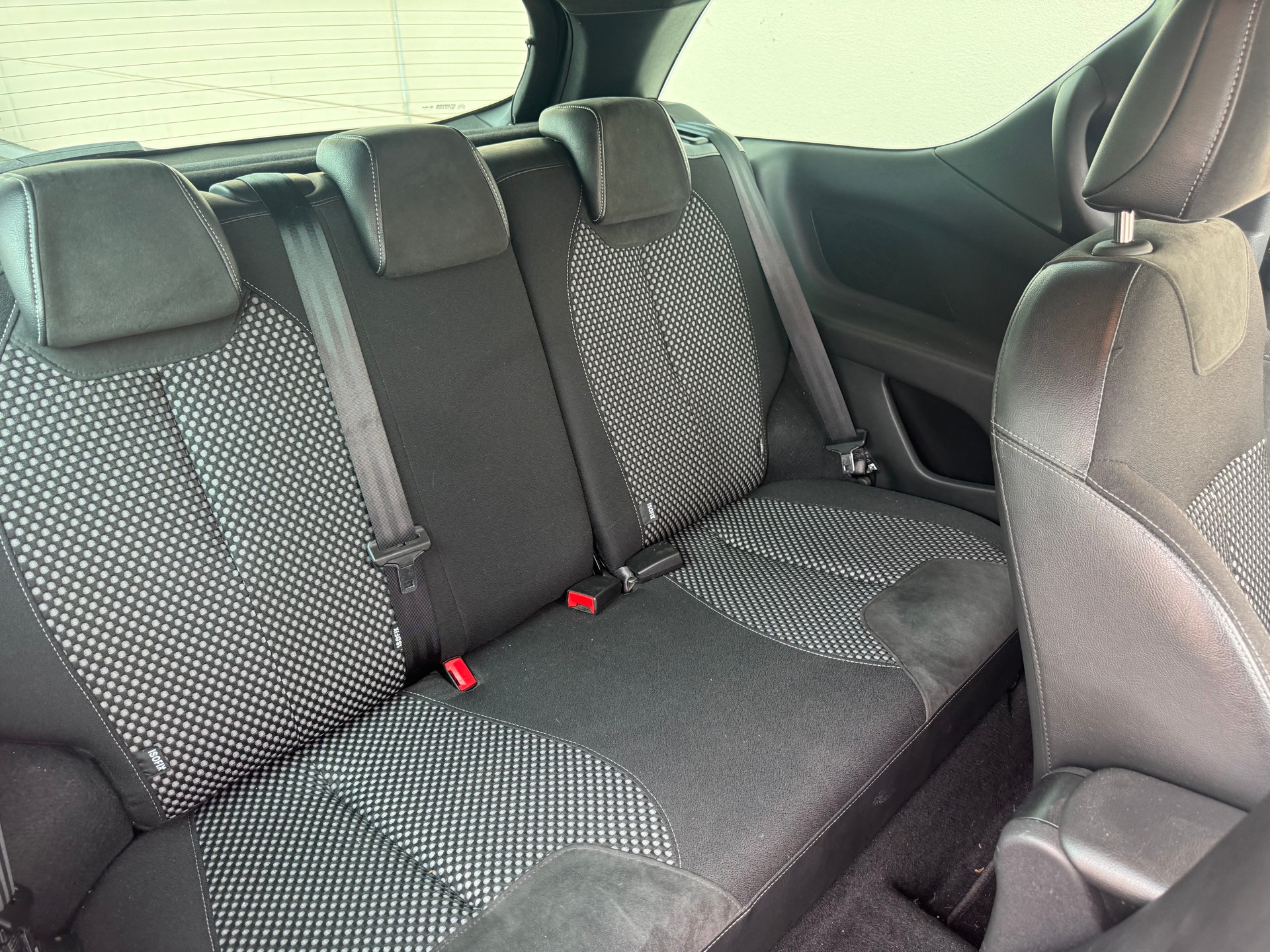 DS AUTOMOBILES DS3 1.6 THP Sport Chic-image-12