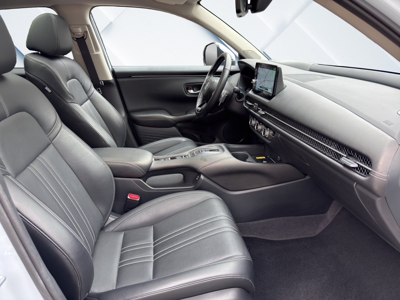 HONDA ZR-V 2.0 i-MMD Advance-image-15