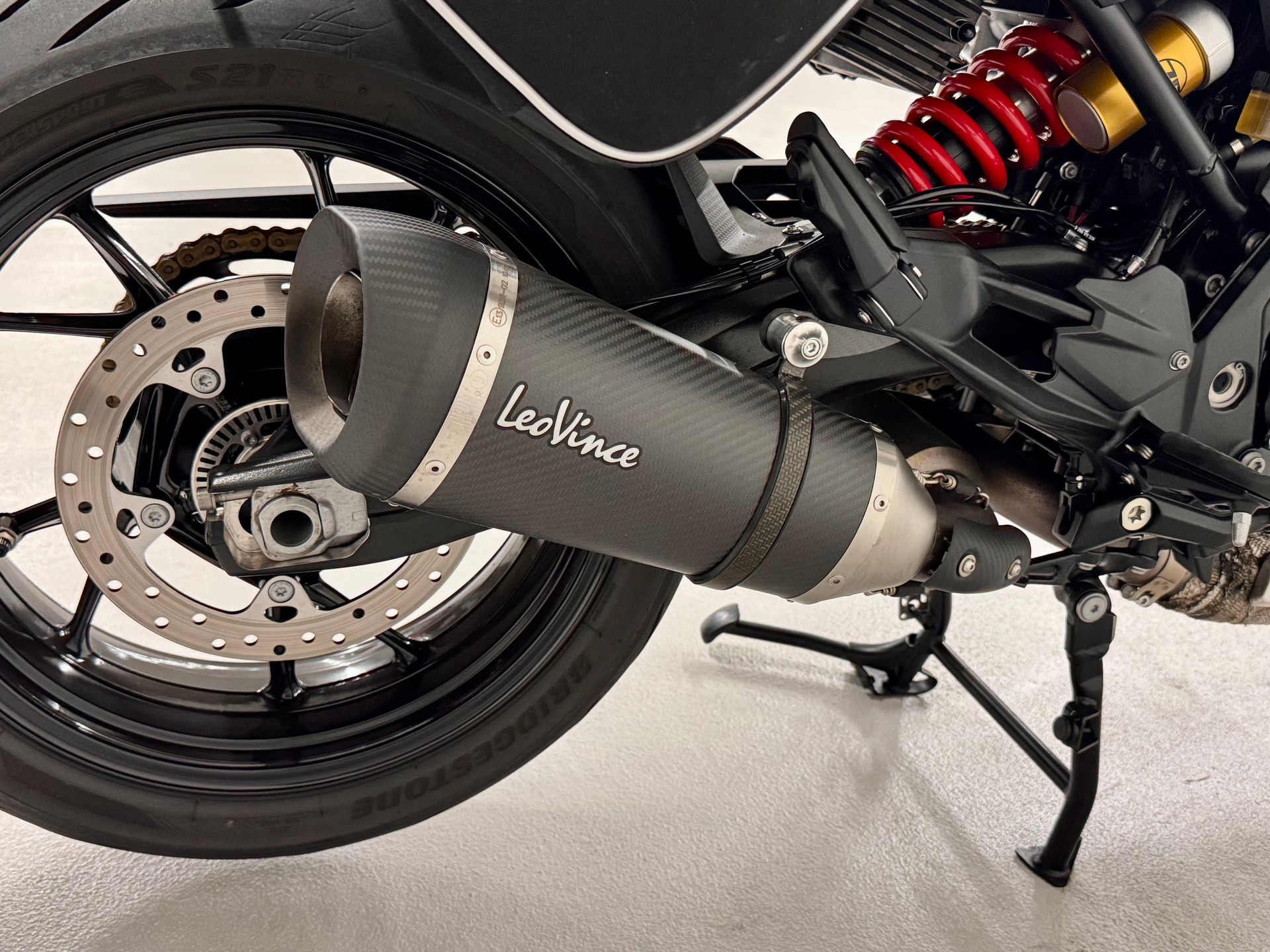 BMW BMW F900R Full Black | Full Options | Warranty 12/2026 | 3’900 km-image-7