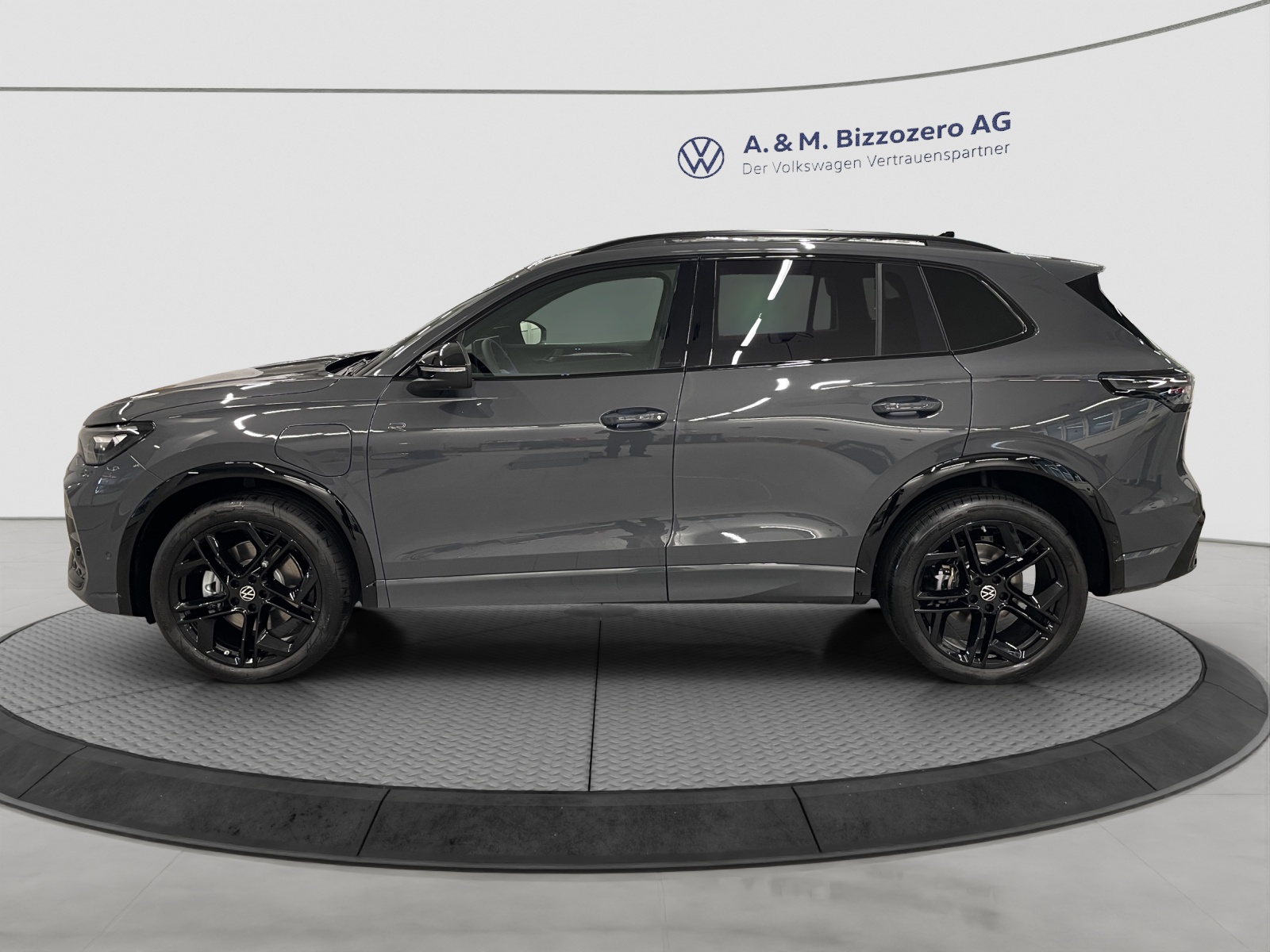 VW Tiguan 1.5 TSI evo2 eHybrid R-Line United DSG-showroom-element-1