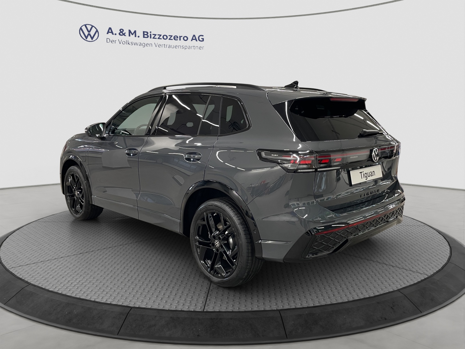 VW Tiguan 1.5 TSI evo2 eHybrid R-Line United DSG-showroom-element-2
