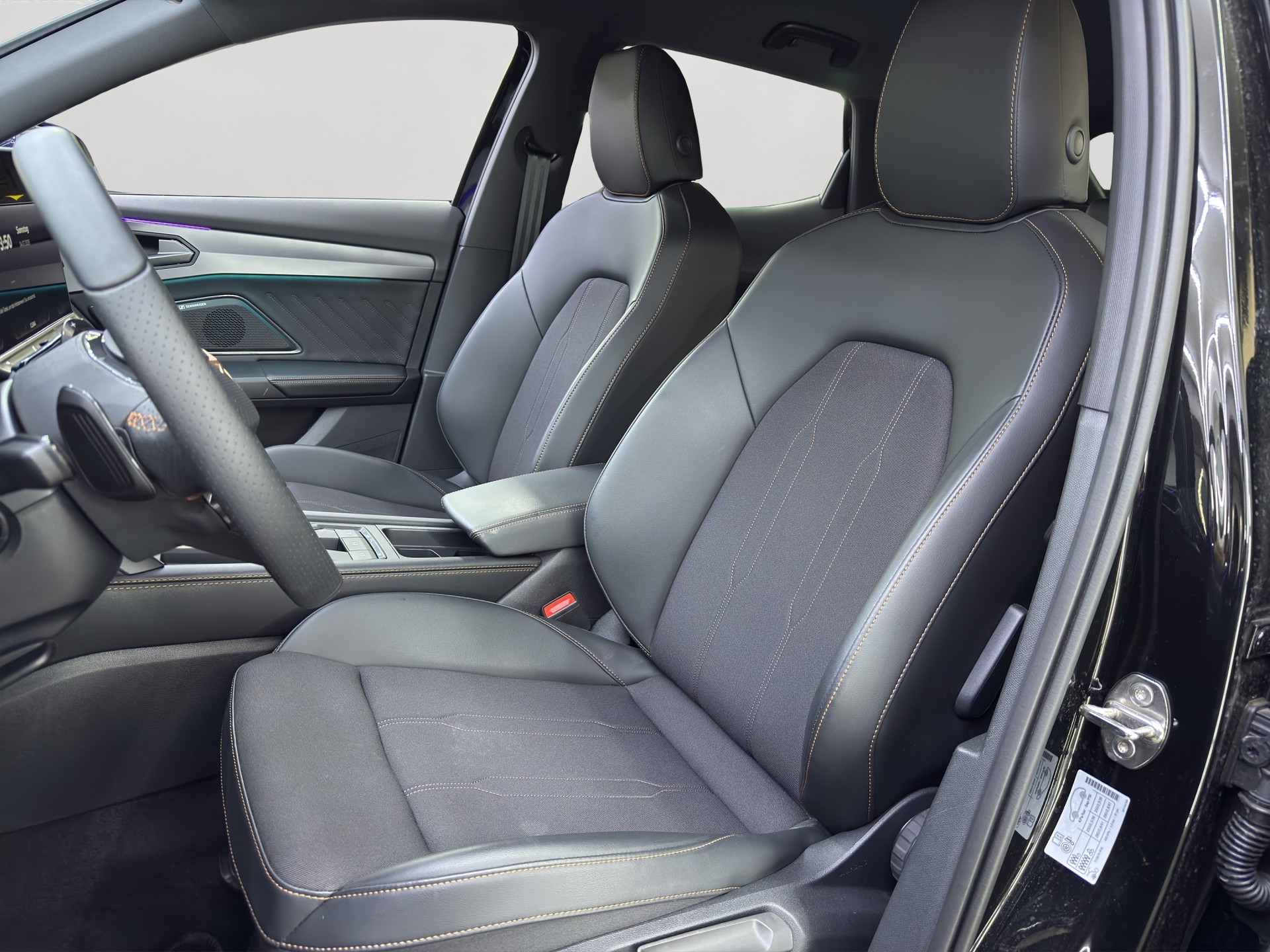 CUPRA Formentor 1.5 TSI DSG-image-12
