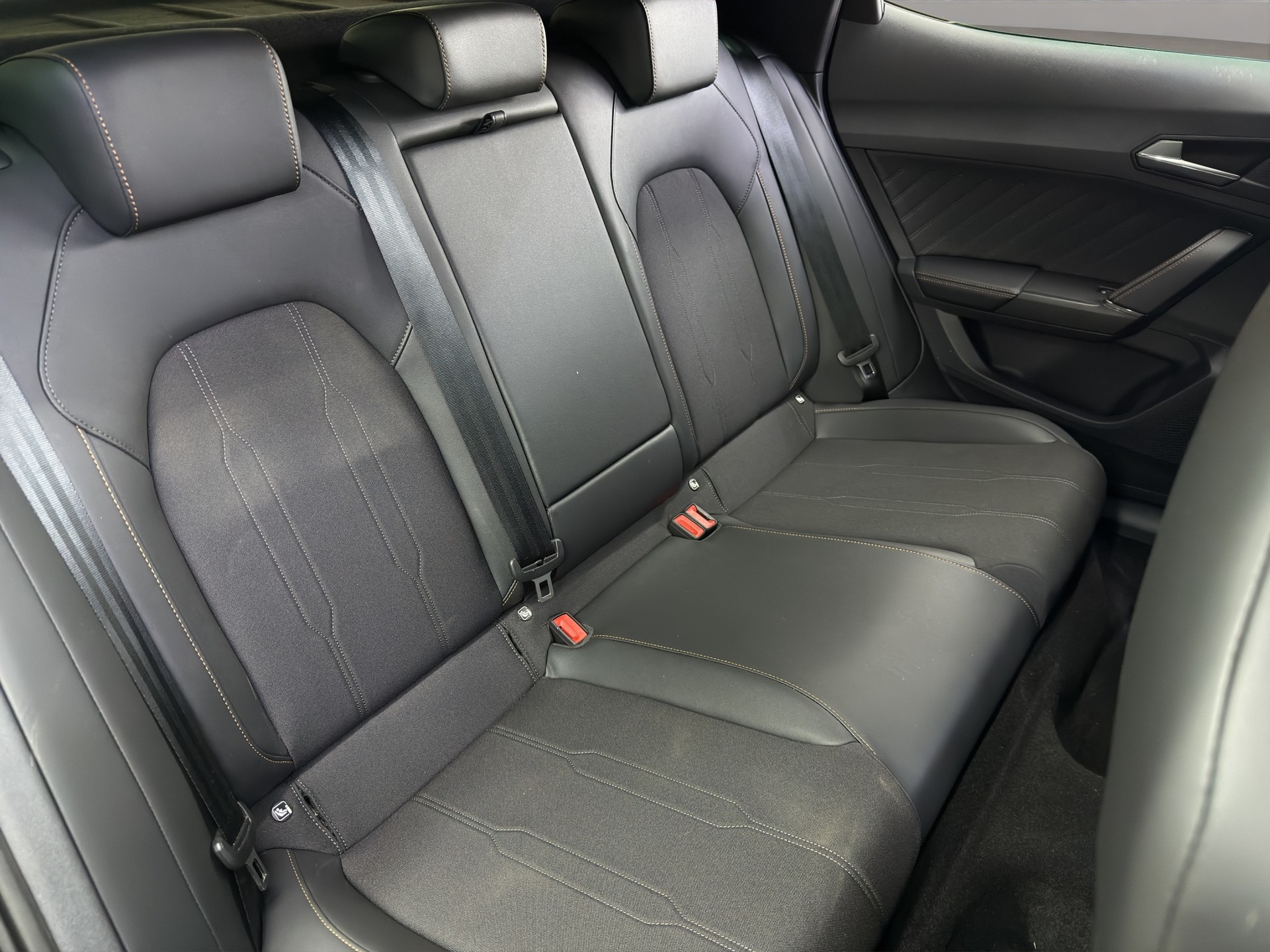CUPRA Formentor 1.5 TSI DSG-image-15