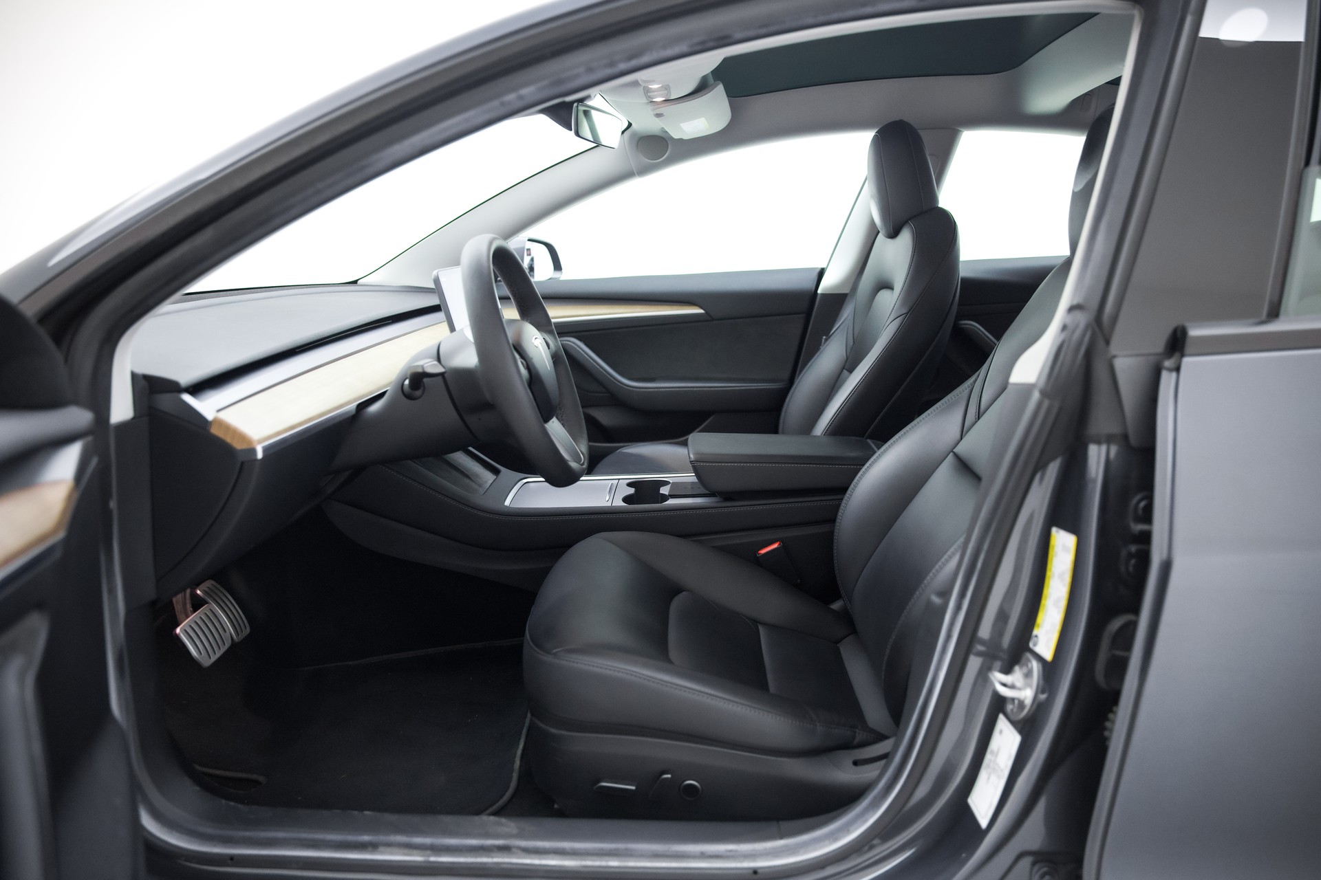 TESLA Model 3 Performance Dual Motor AWD-image-19