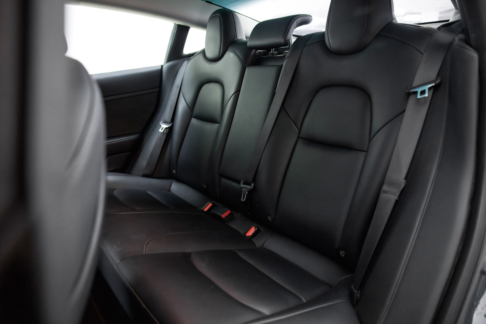 TESLA Model 3 Performance Dual Motor AWD-image-23