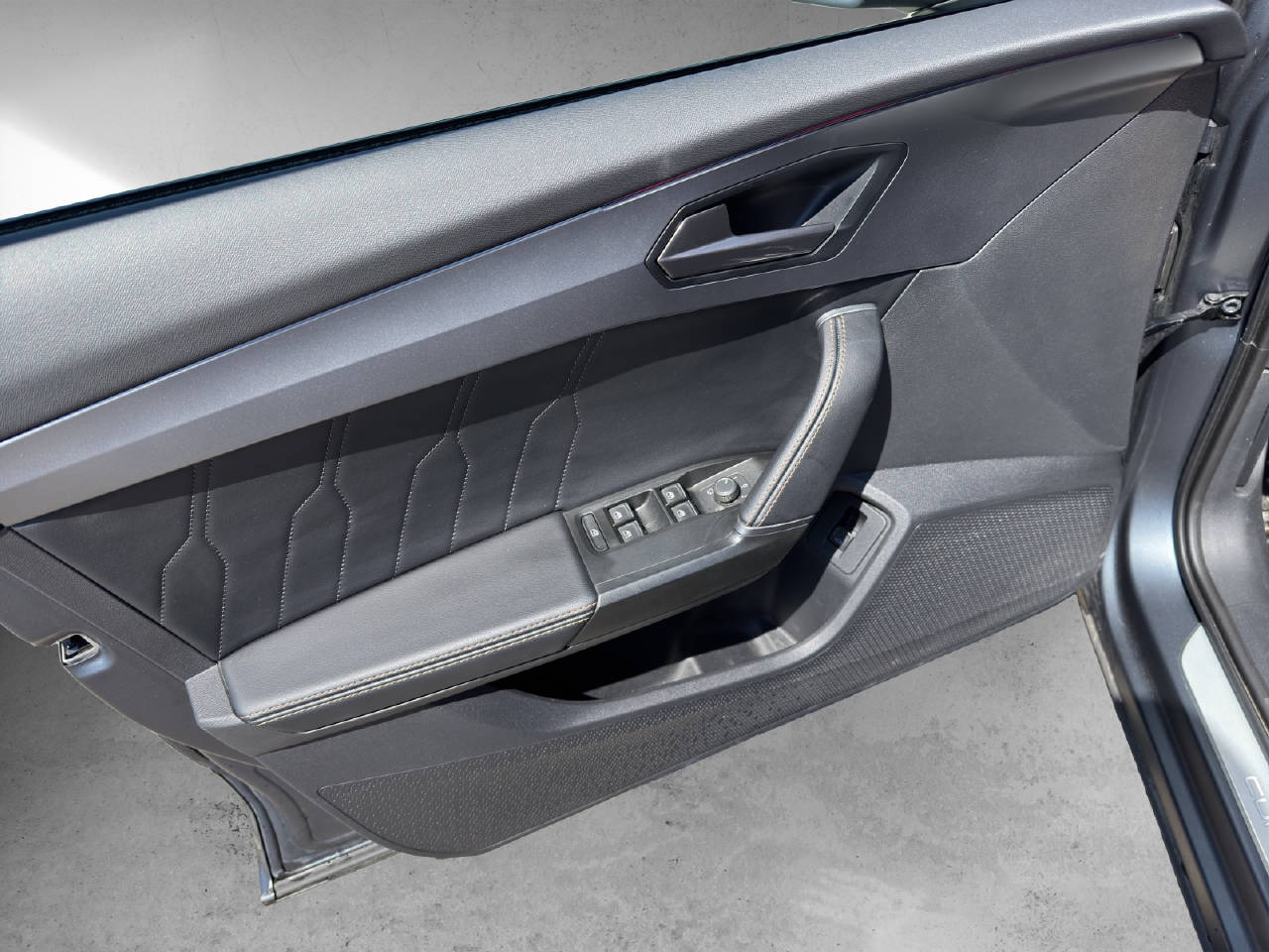 CUPRA Formentor 2.0 TSI VZ 4Drive DSG-image-8