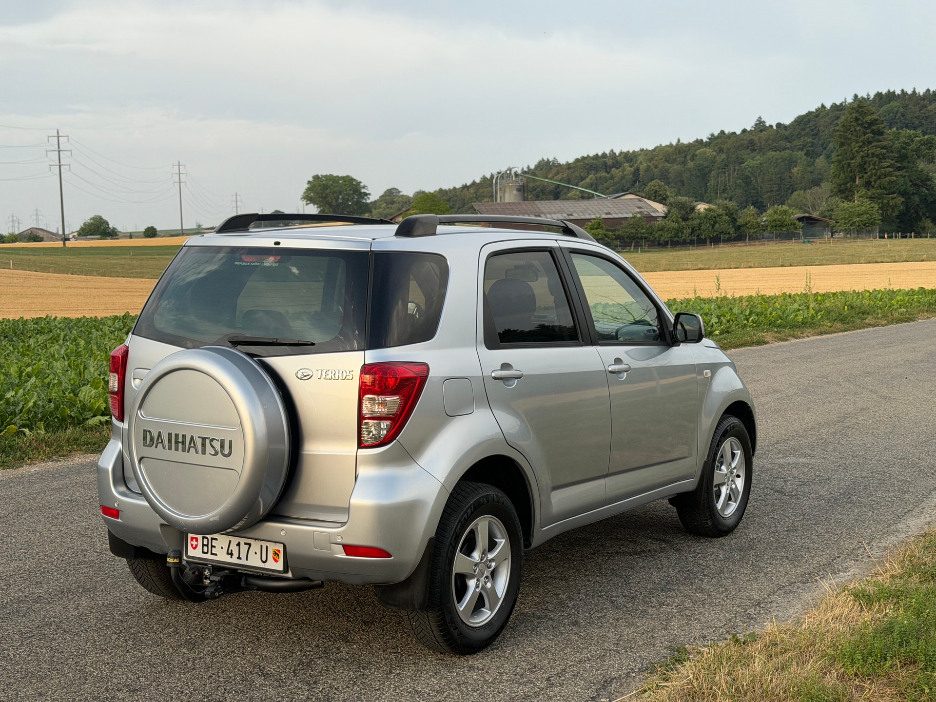 DAIHATSU Terios 1.5 16V SX Edit. 100th Anniversary 4WD Aut.-image-4