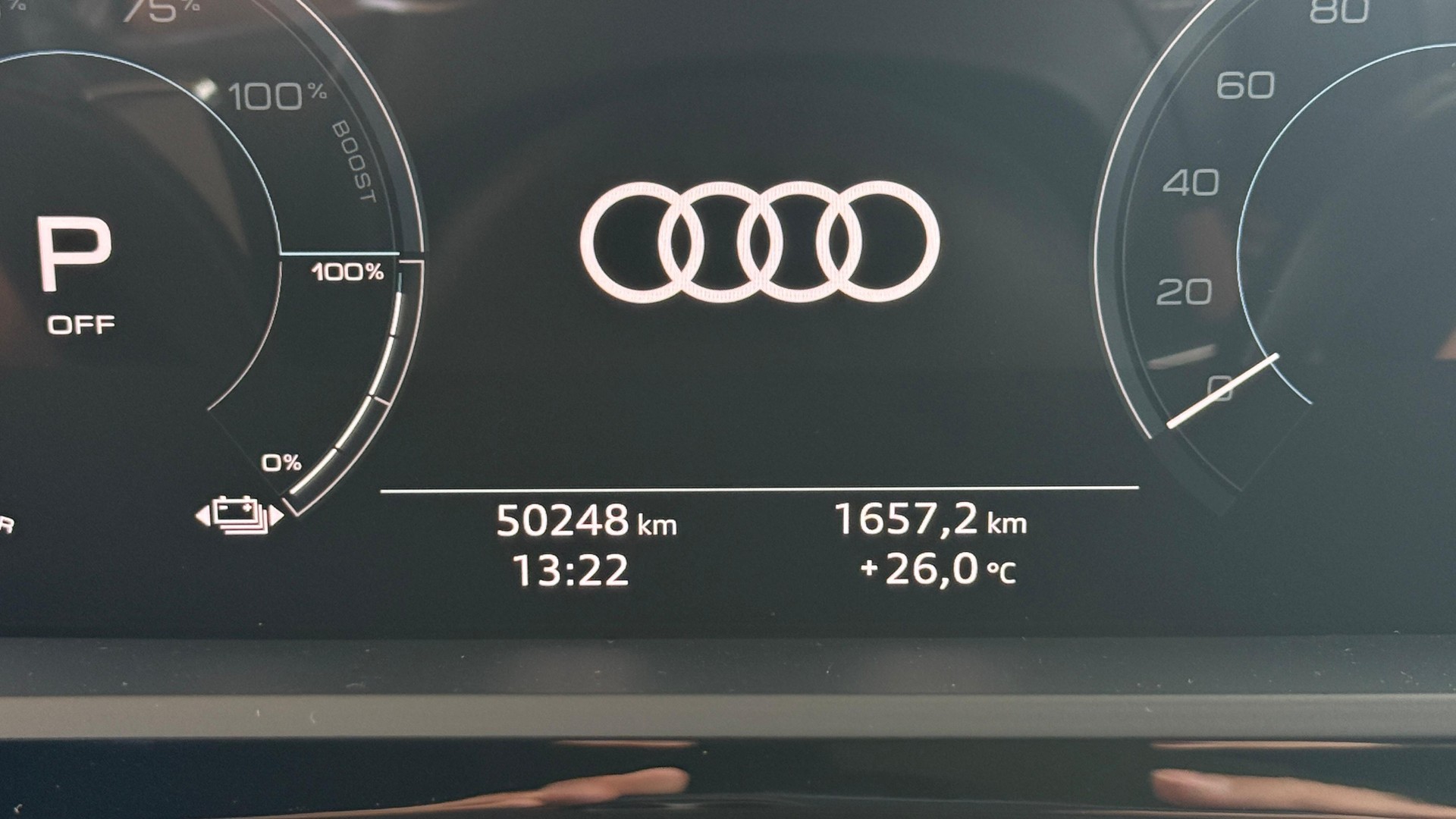 AUDI e-tron 55 Sportback S Line quattro-image-40