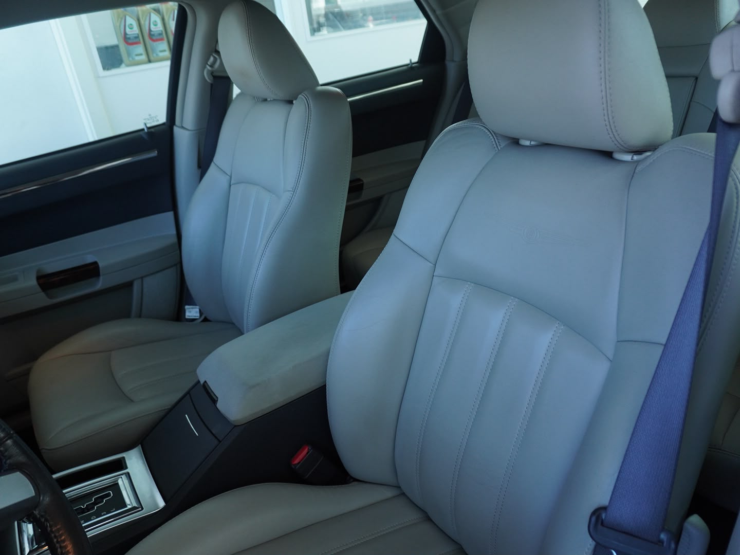 CHRYSLER 300C 3.5 V6-showroom-element-3