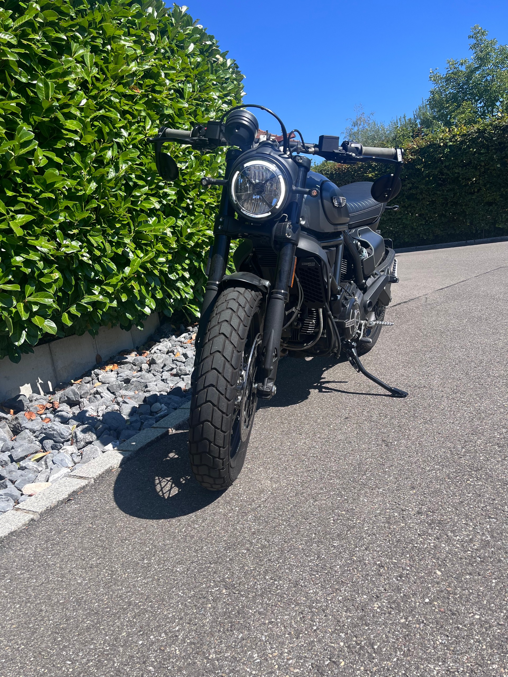 DUCATI Scrambler 803 Nightshift-image-2