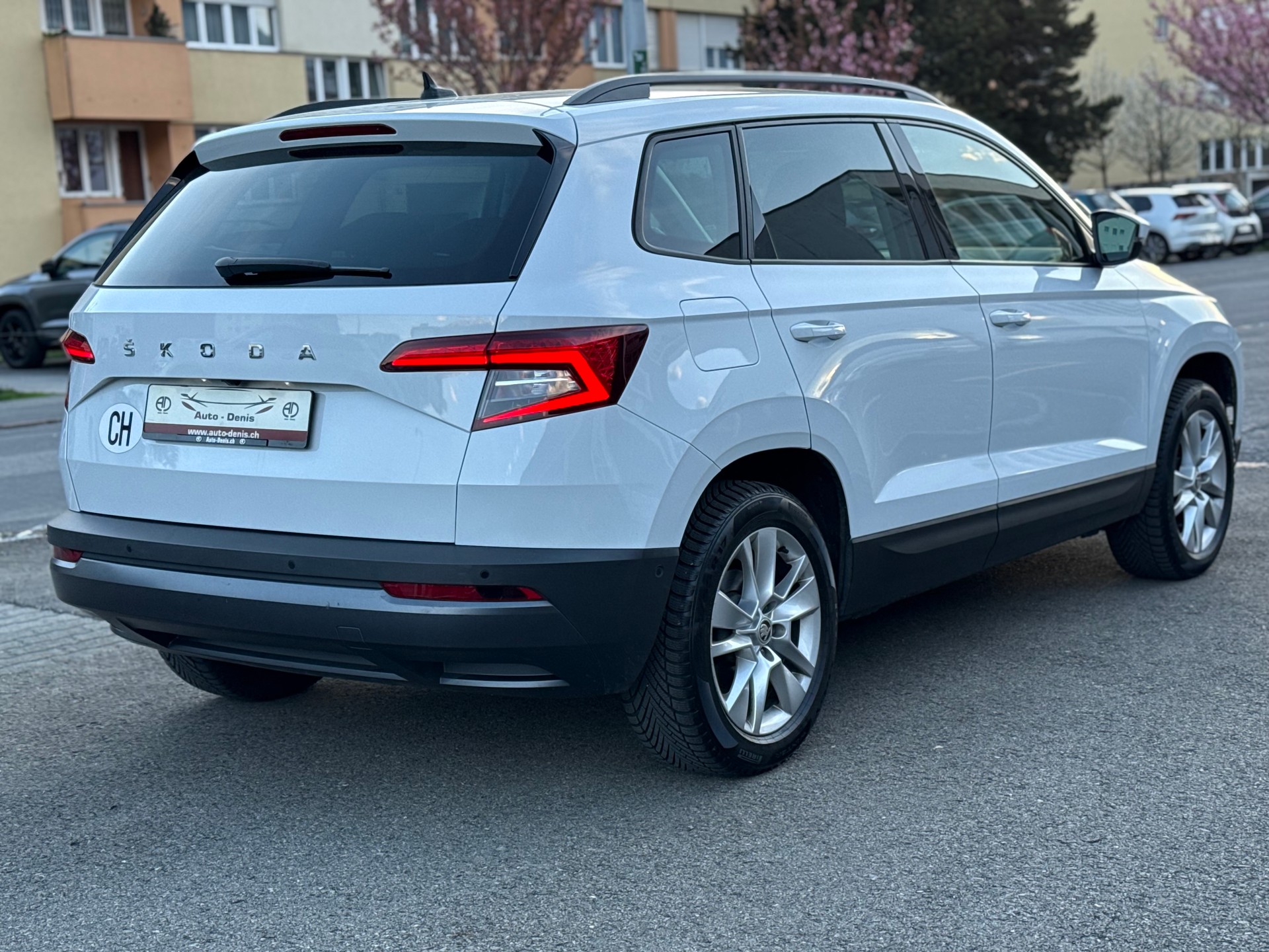 SKODA Karoq 2.0 TDI Style 4x4 DSG-image-5