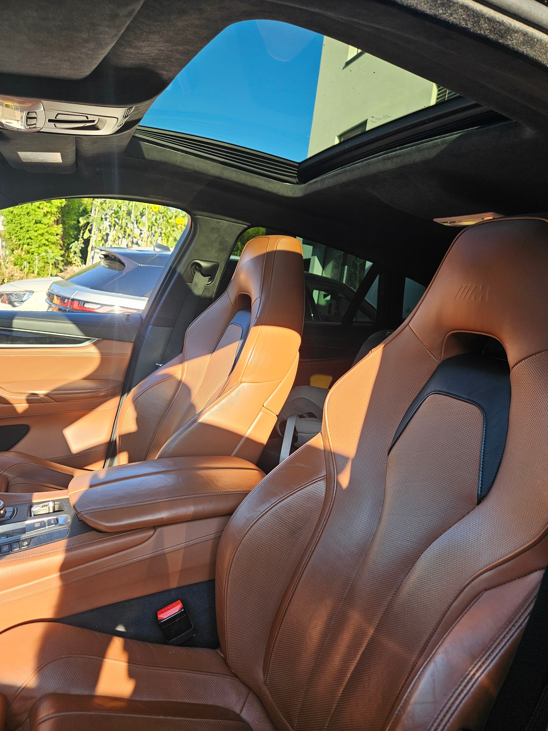 BMW X6M Steptronic-image-8
