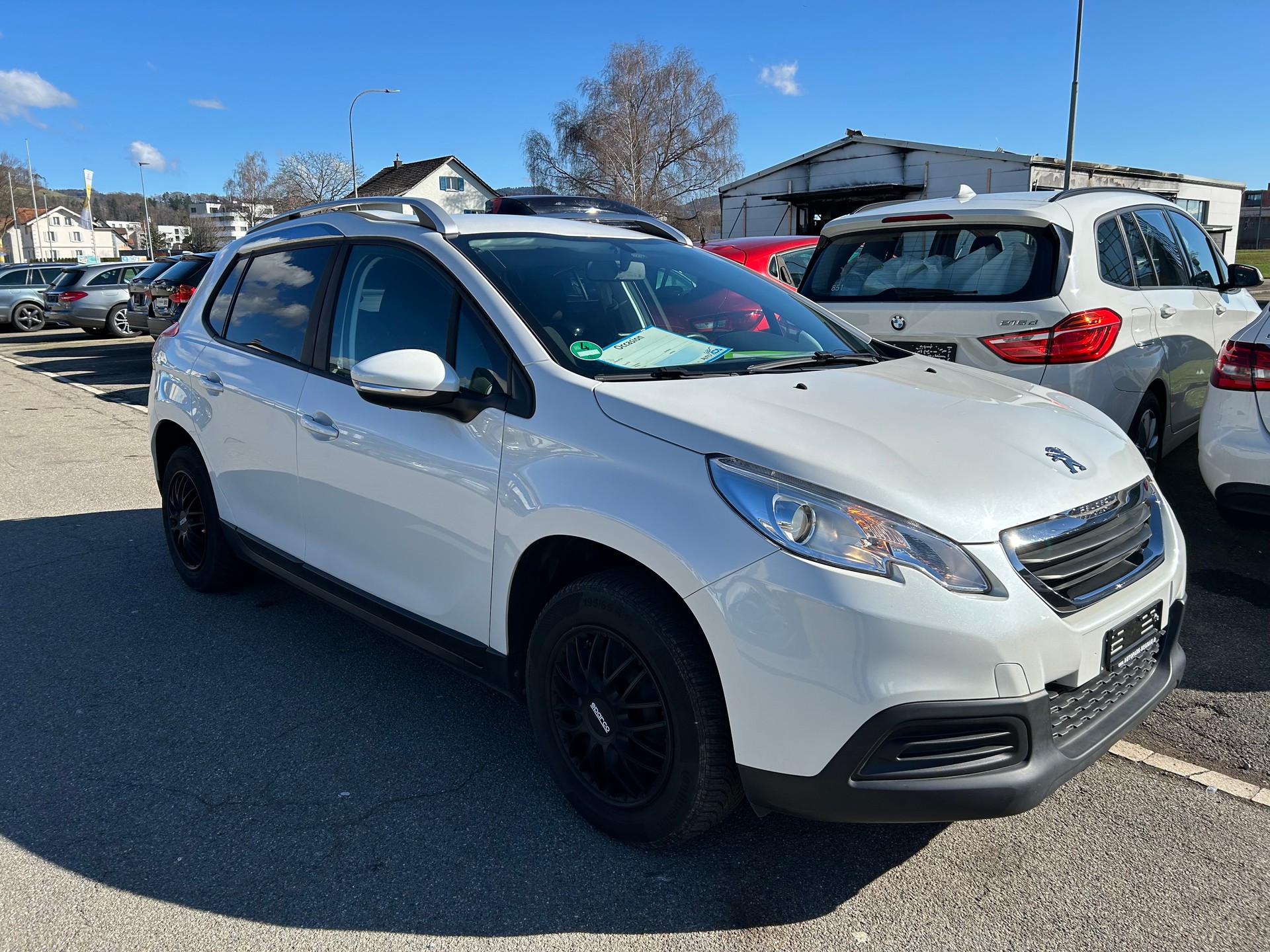 PEUGEOT 2008 1.6 e-HDi Active-image-7