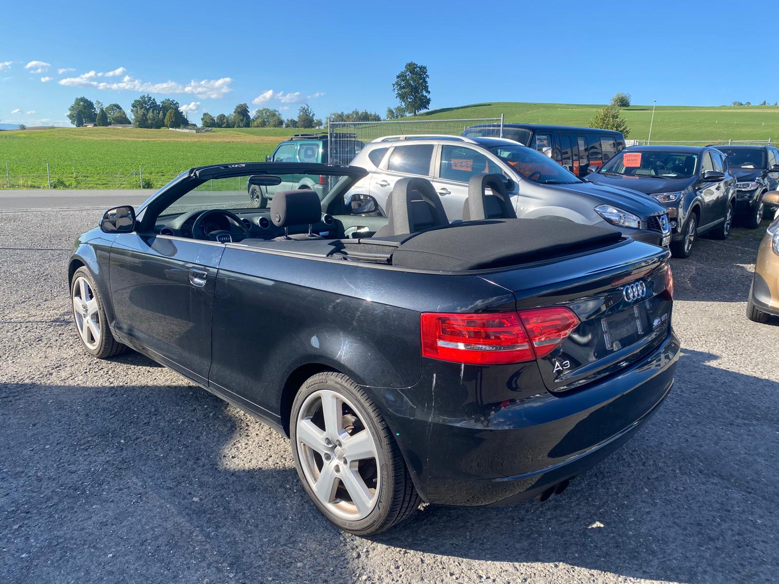AUDI A3 Cabriolet 1.8 TFSI Attraction-image-6