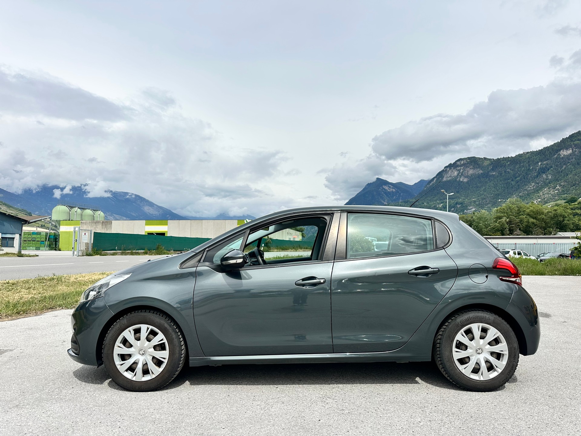 PEUGEOT 208 1.2 PureTech Active-image-6