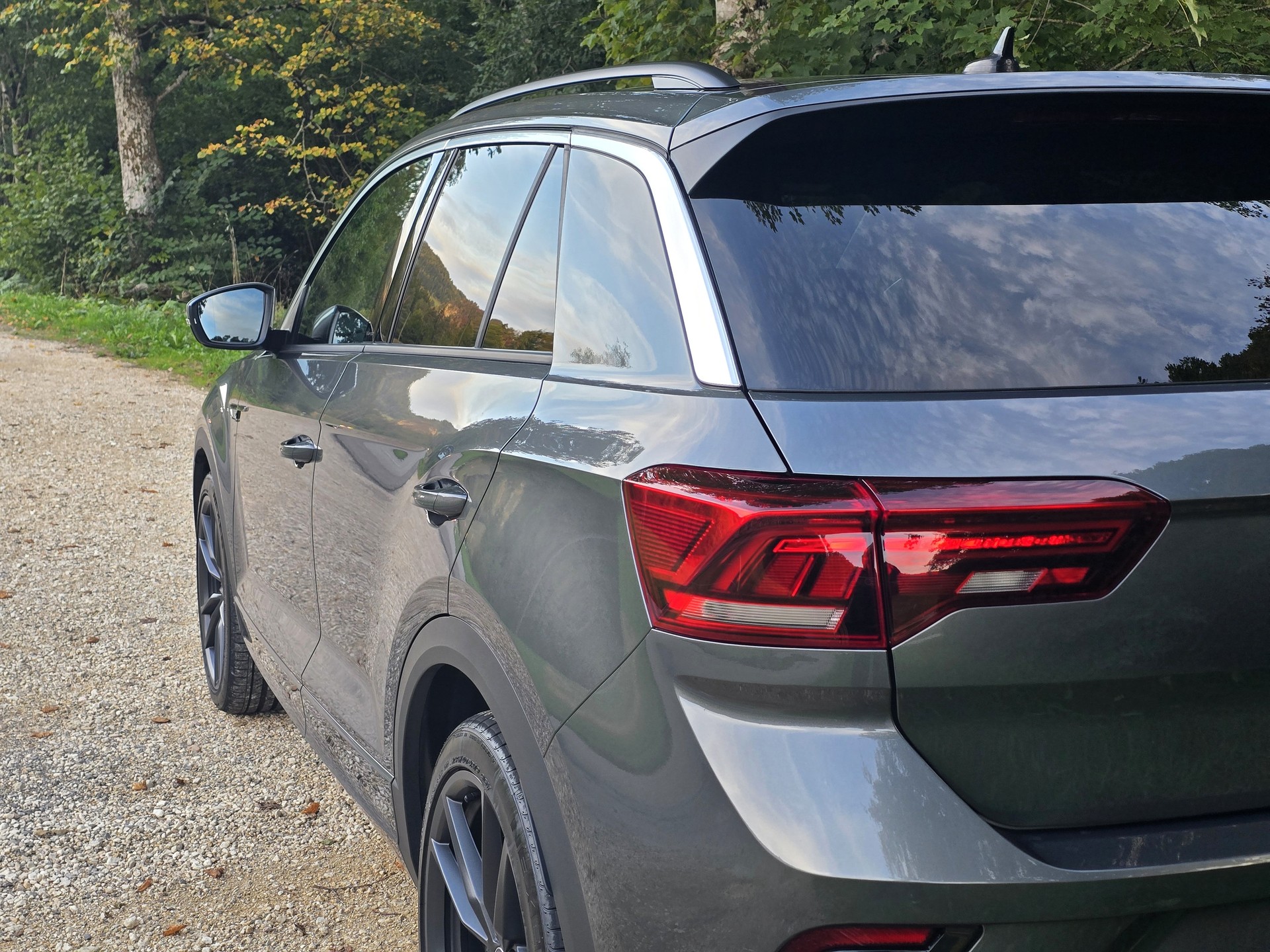 VW T-Roc 2.0 TSI R DSG 4Motion 301PS-image-15